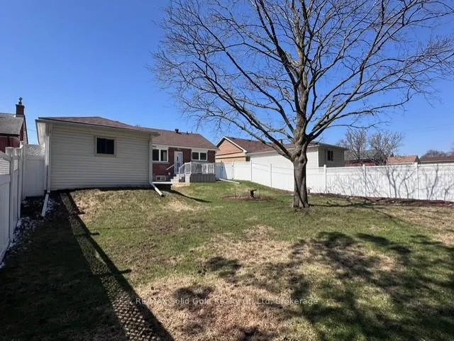 Photo 35 of 390 Dumfries Avenue, Waterloo — HOMEH