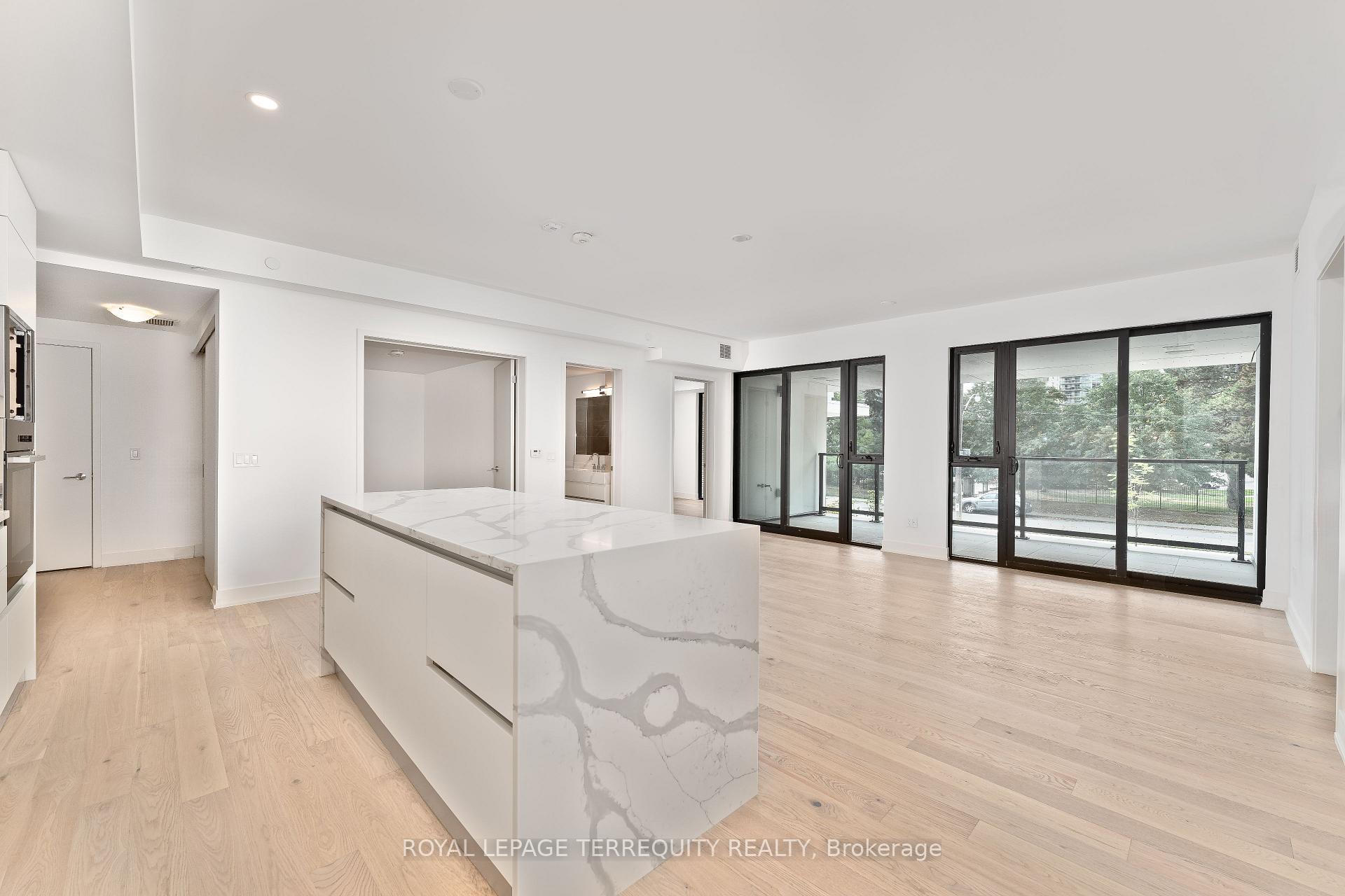 Photo 6 of Unit 207, 200 Keewatin Avenue, Toronto, Mount Pleasant East — HOMEH