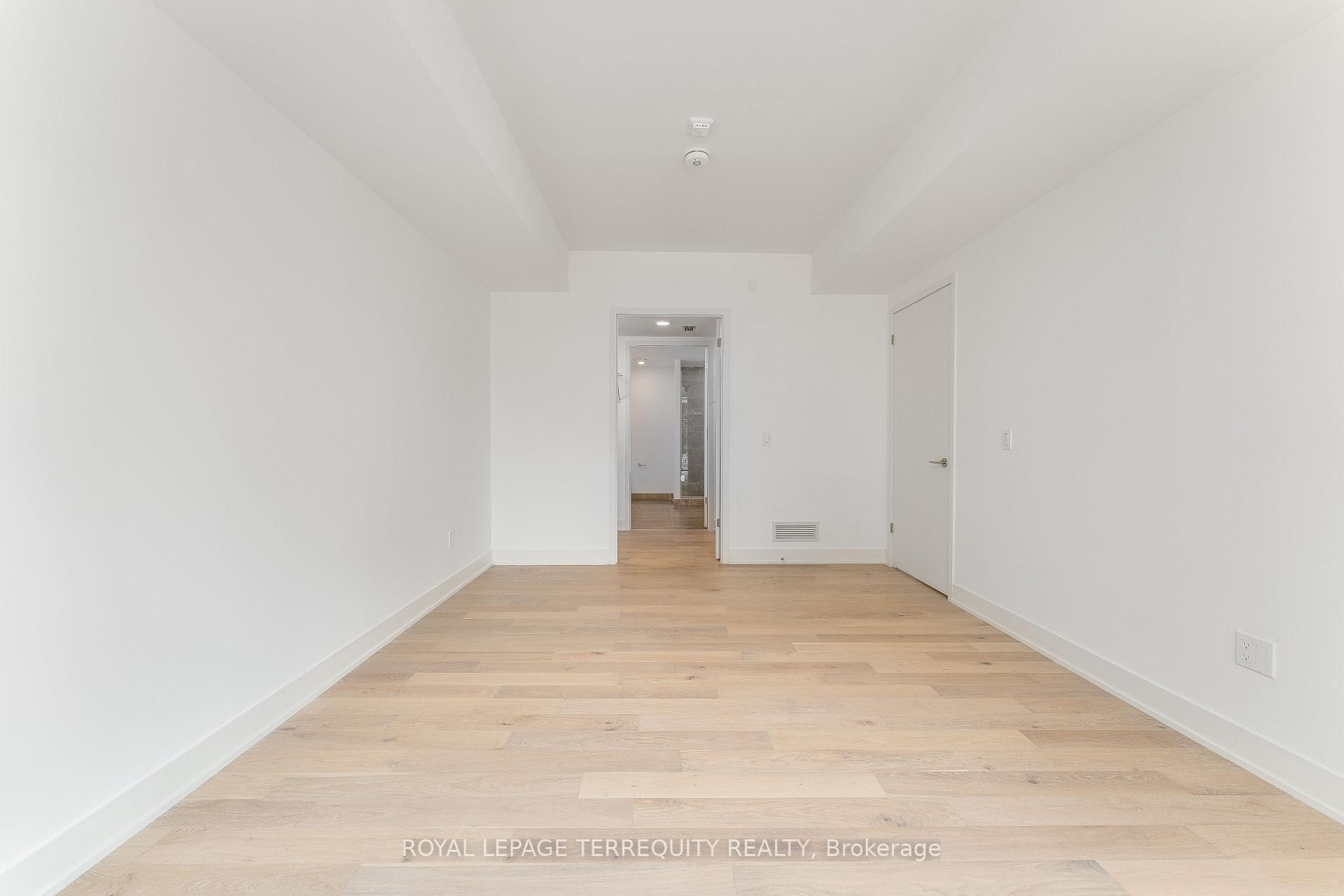 Photo 9 of Unit 207, 200 Keewatin Avenue, Toronto, Mount Pleasant East — HOMEH