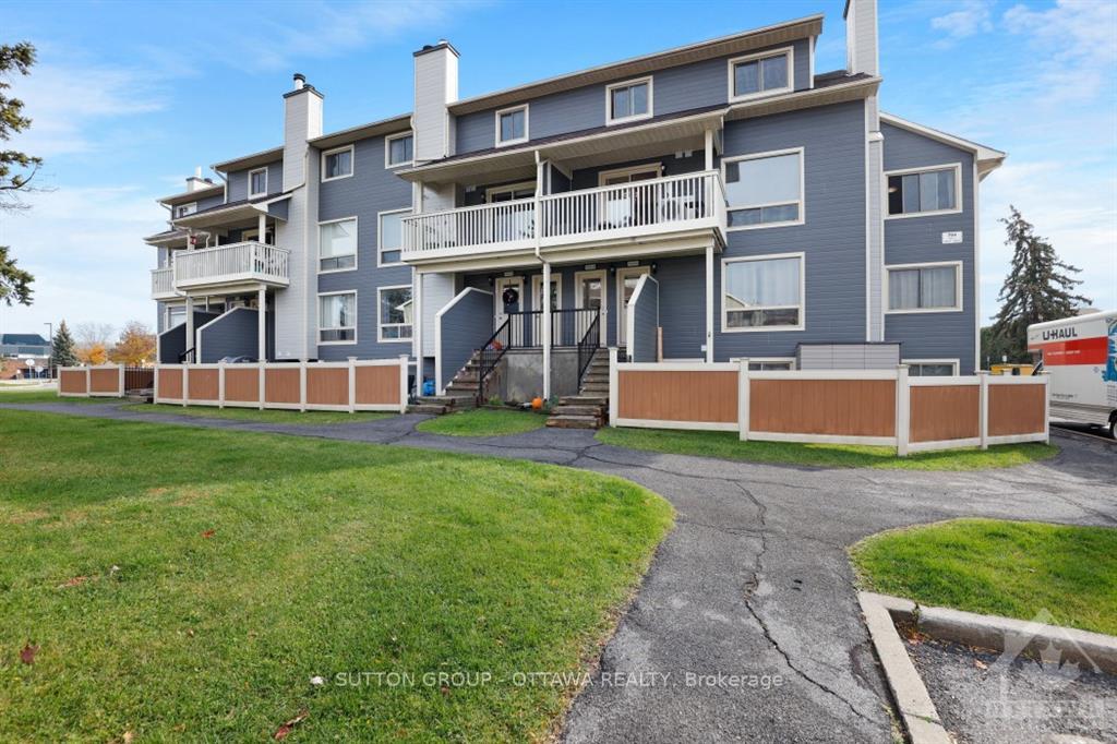 Front of Unit 62B, 794 St Andre Drive