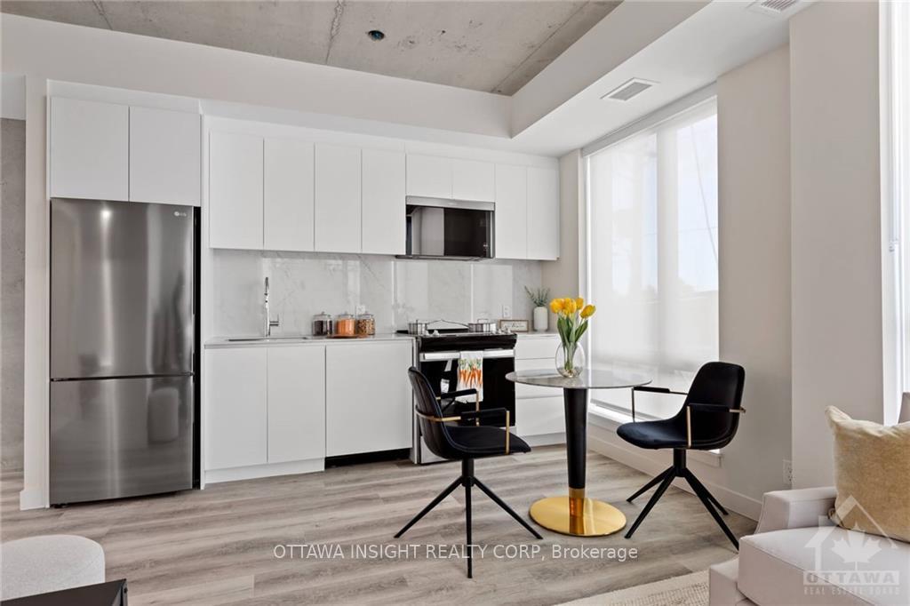 Photo 3 of 2140 Baseline Road, Ottawa, Centrepointe — HOMEH