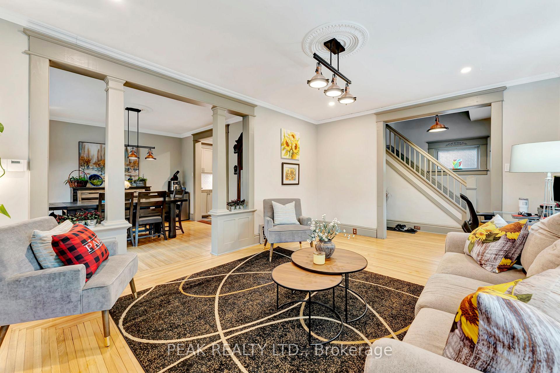 Photo 17 of 50 Jane Street, Brant, Paris — HOMEH