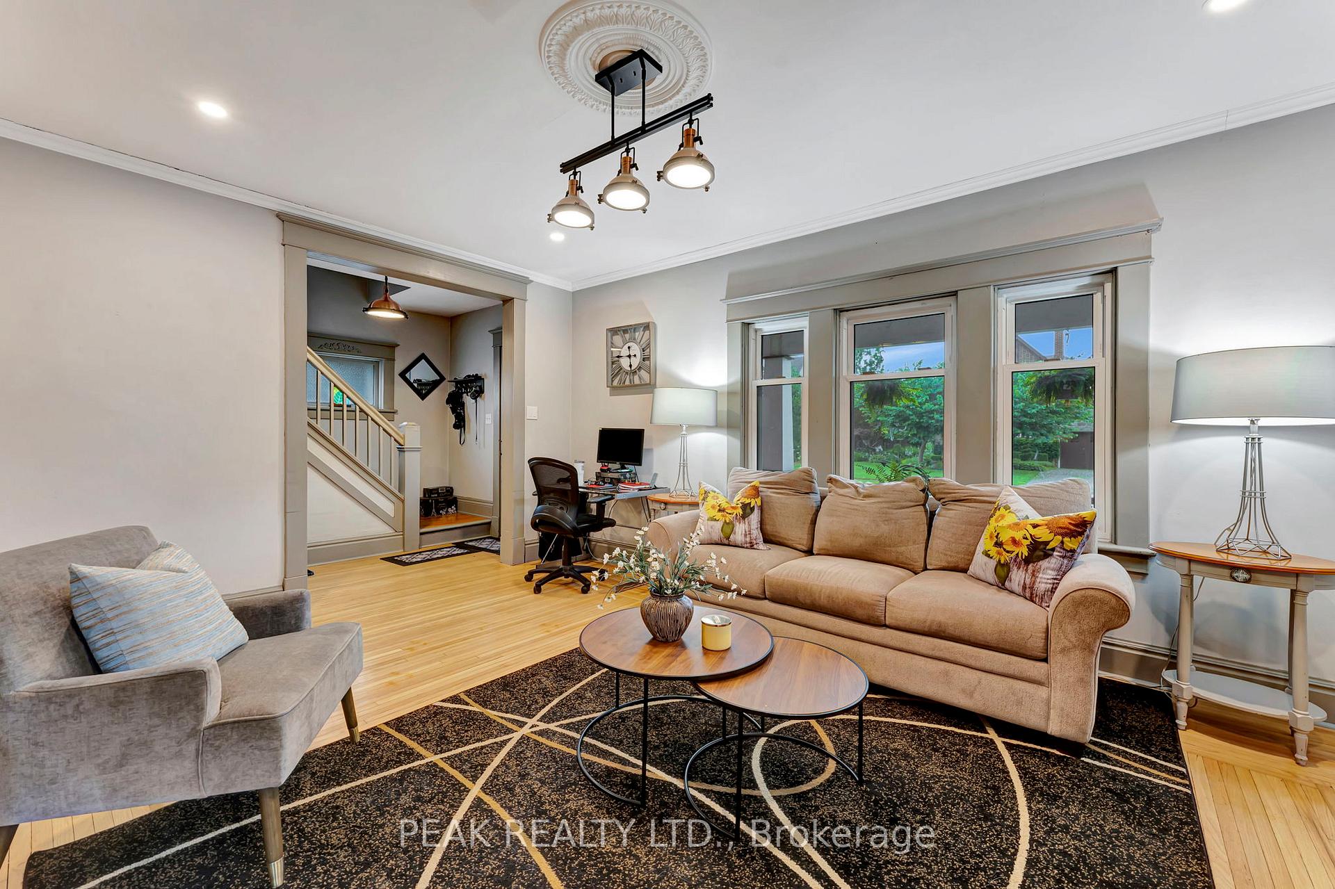 Photo 5 of 50 Jane Street, Brant, Paris — HOMEH