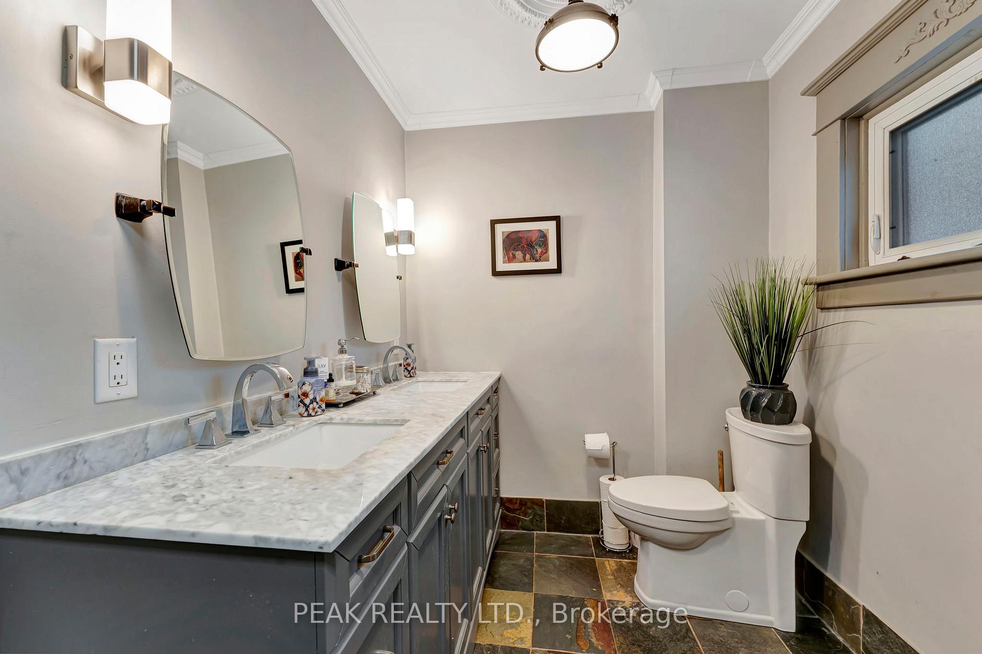 Photo 28 of 50 Jane Street, Brant, Paris — HOMEH