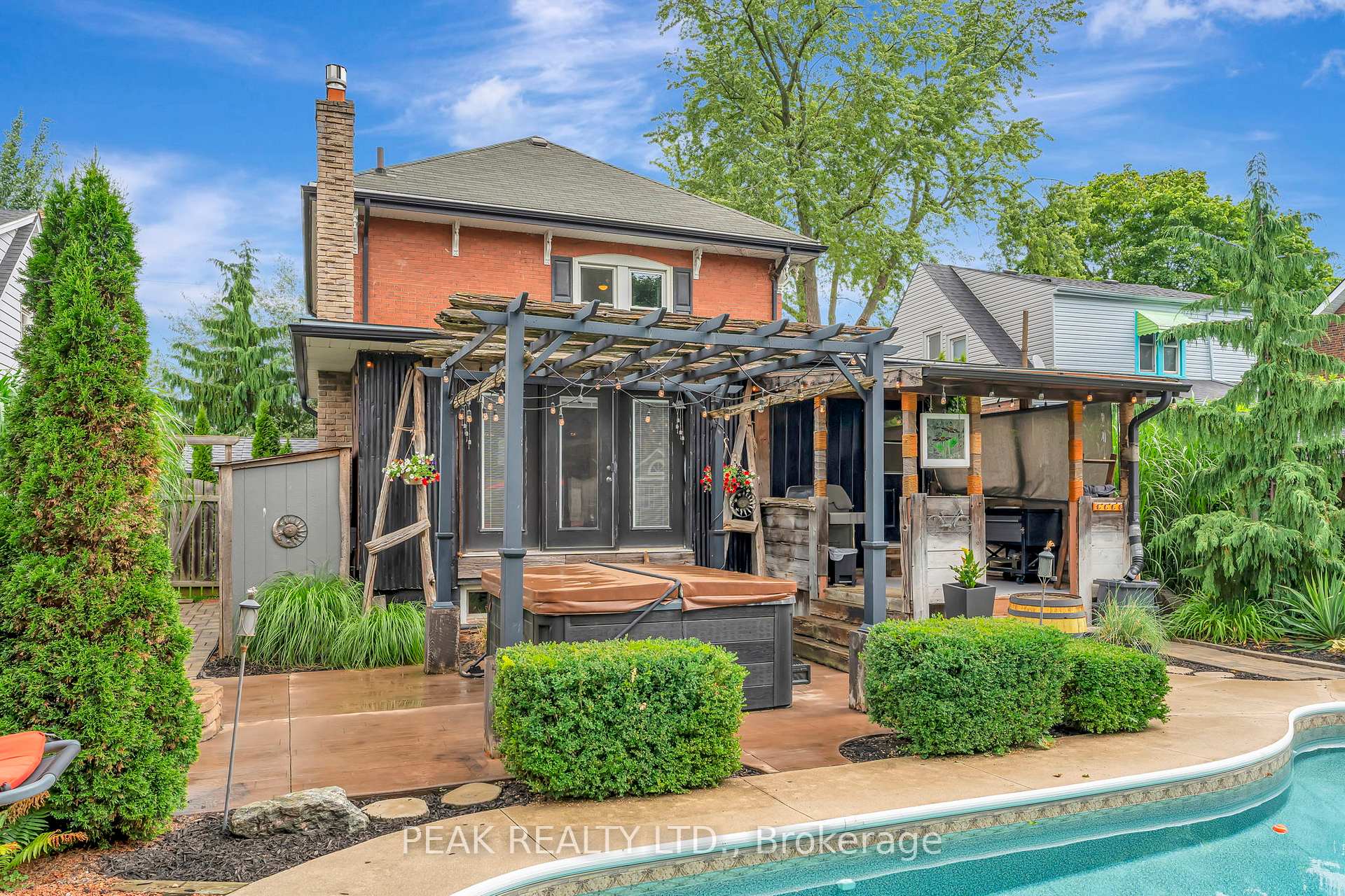 Photo 36 of 50 Jane Street, Brant, Paris — HOMEH
