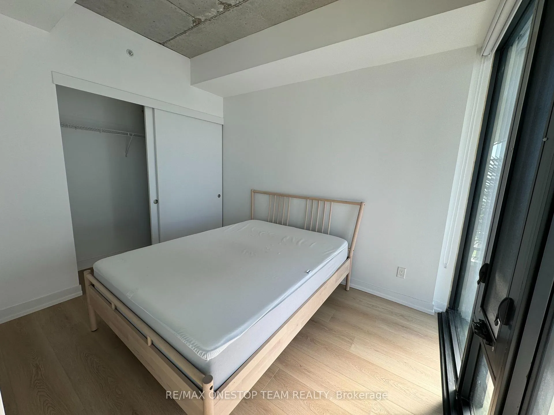 Photo 6 of Unit 1602, 185 Roehampton Avenue, Toronto, Mount Pleasant West — HOMEH
