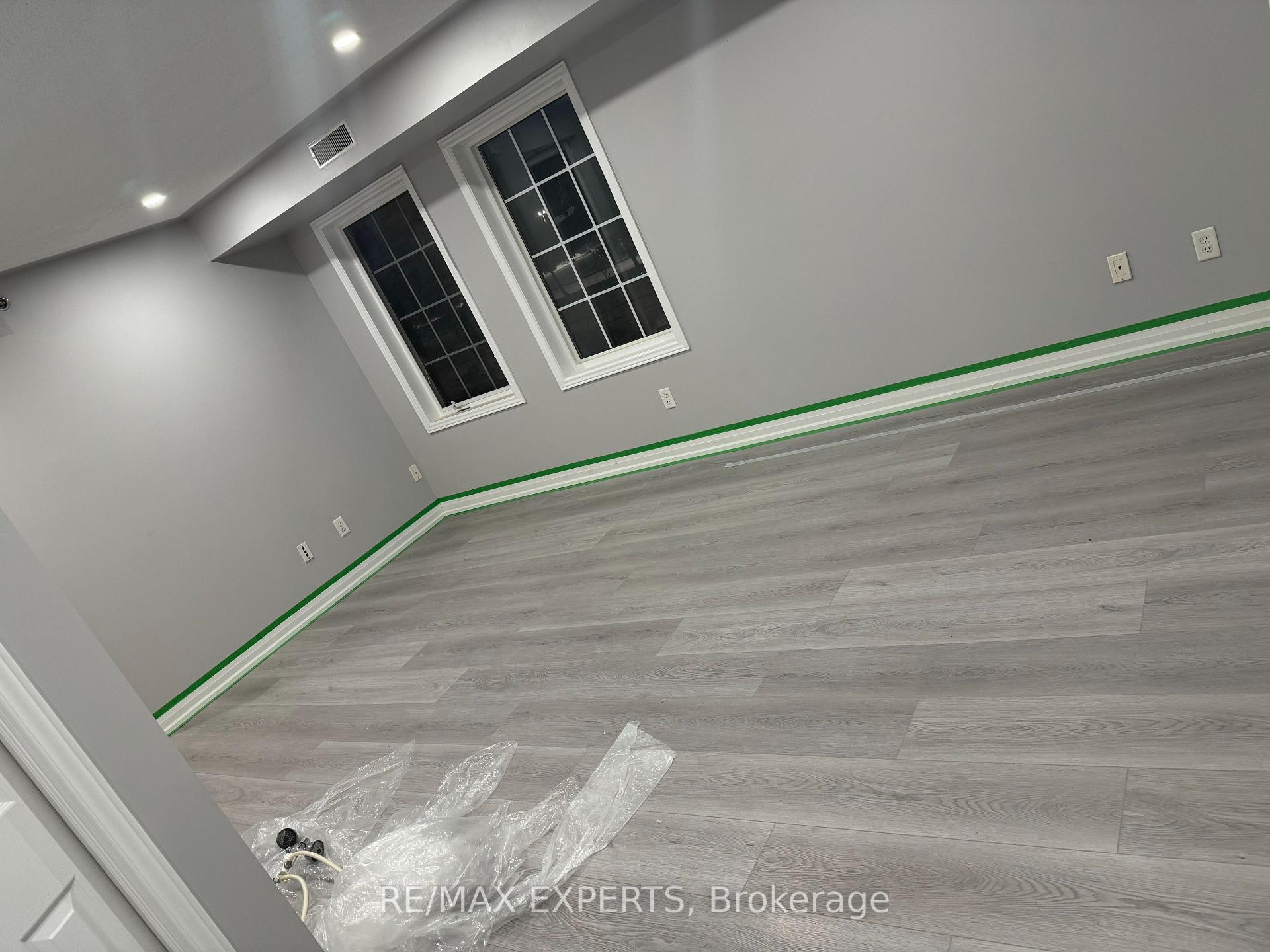 Photo 7 of Unit 8, 9699 Jane Street, Vaughan, Maple — HOMEH