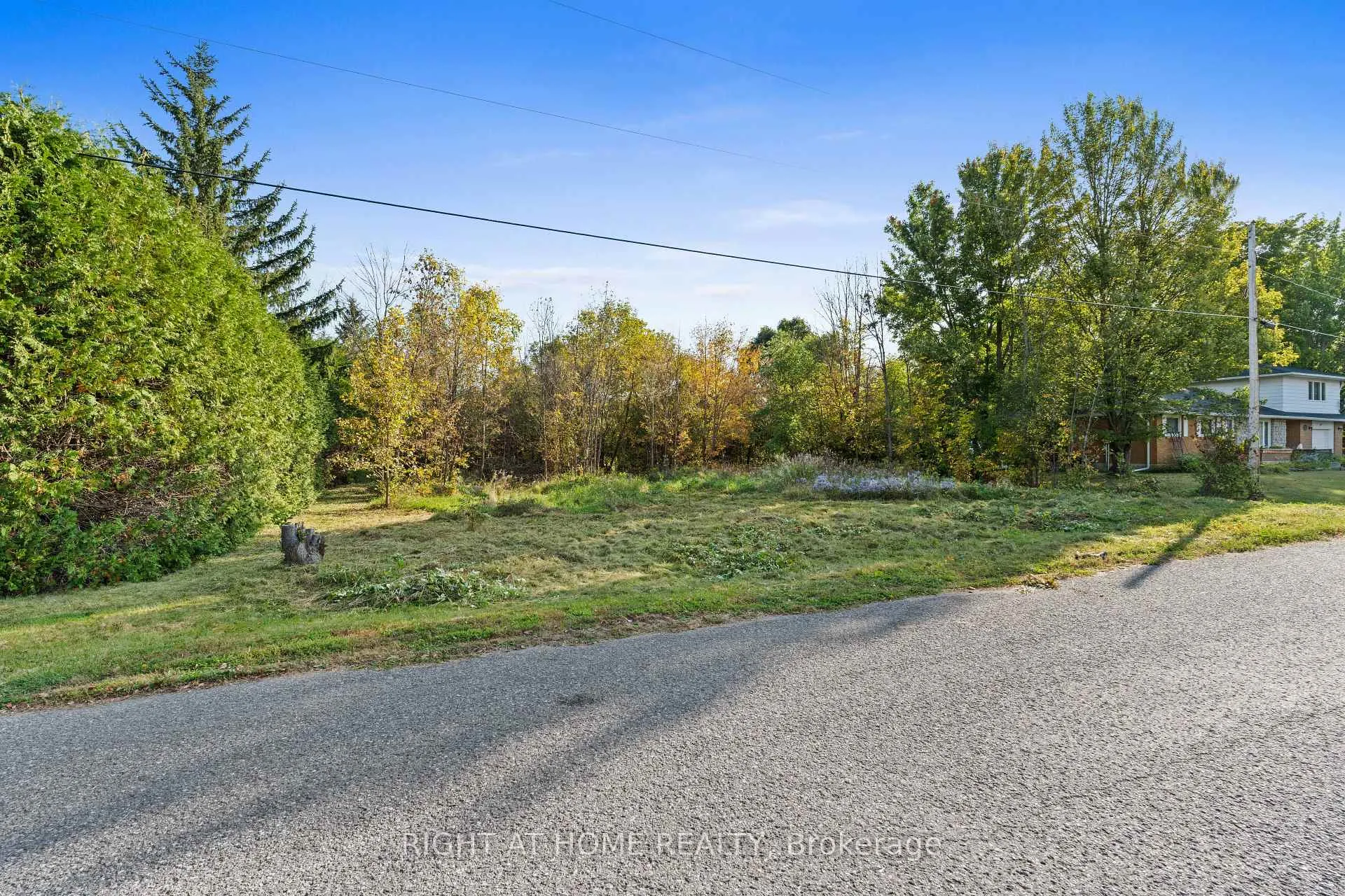 Photo 6 of 108 Old Ship Road, Ottawa, Fitzroy — HOMEH