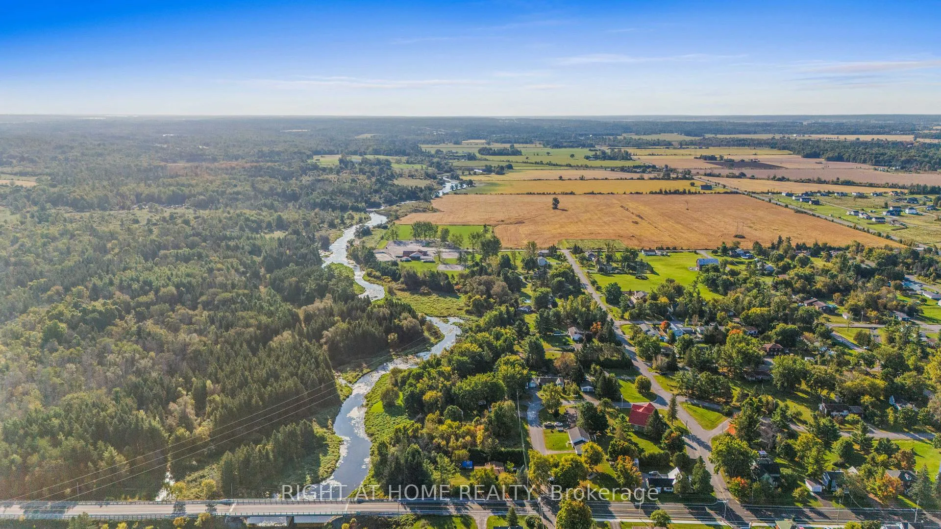 Photo 19 of 108 Old Ship Road, Ottawa, Fitzroy — HOMEH