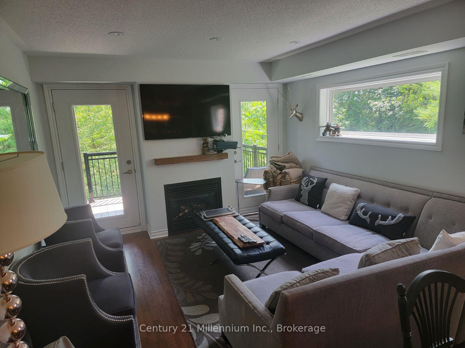 Photo 8 of Unit 208, 10 Brandy Lane Drive, Collingwood — HOMEH