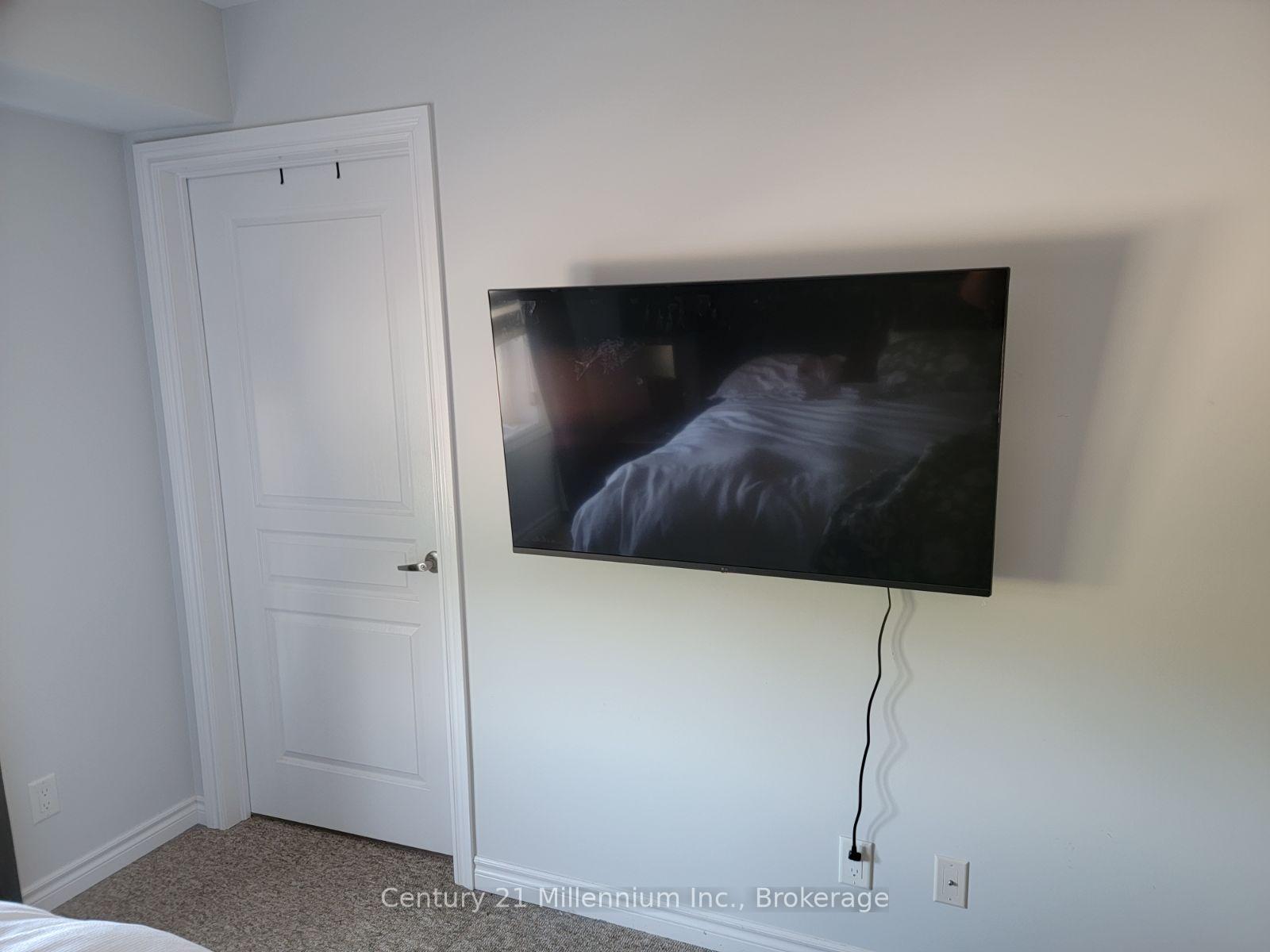 Photo 12 of Unit 208, 10 Brandy Lane Drive, Collingwood — HOMEH