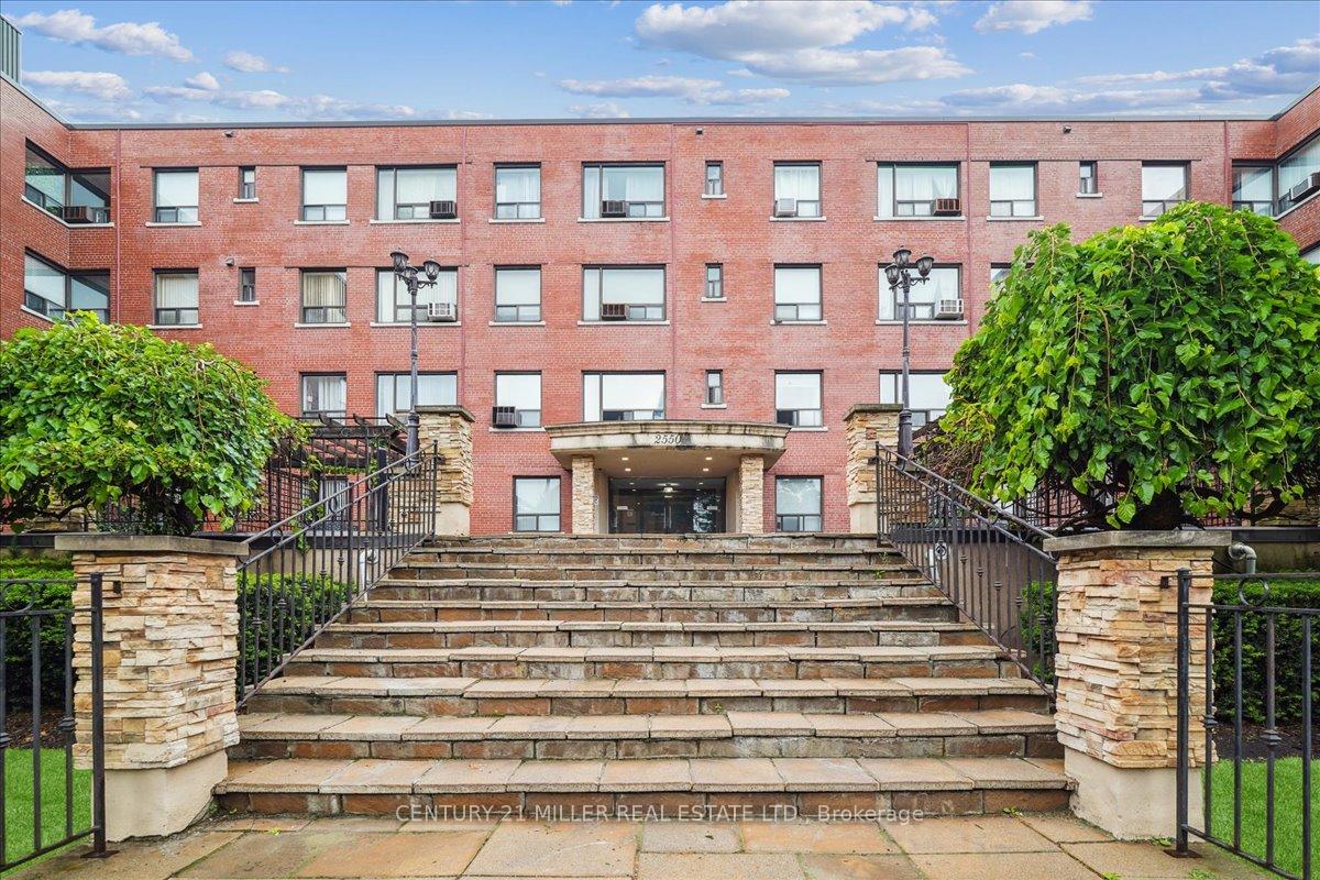 Photo 5 of Unit 103, 2550 Bathurst Street, Toronto, Forest Hill North — HOMEH