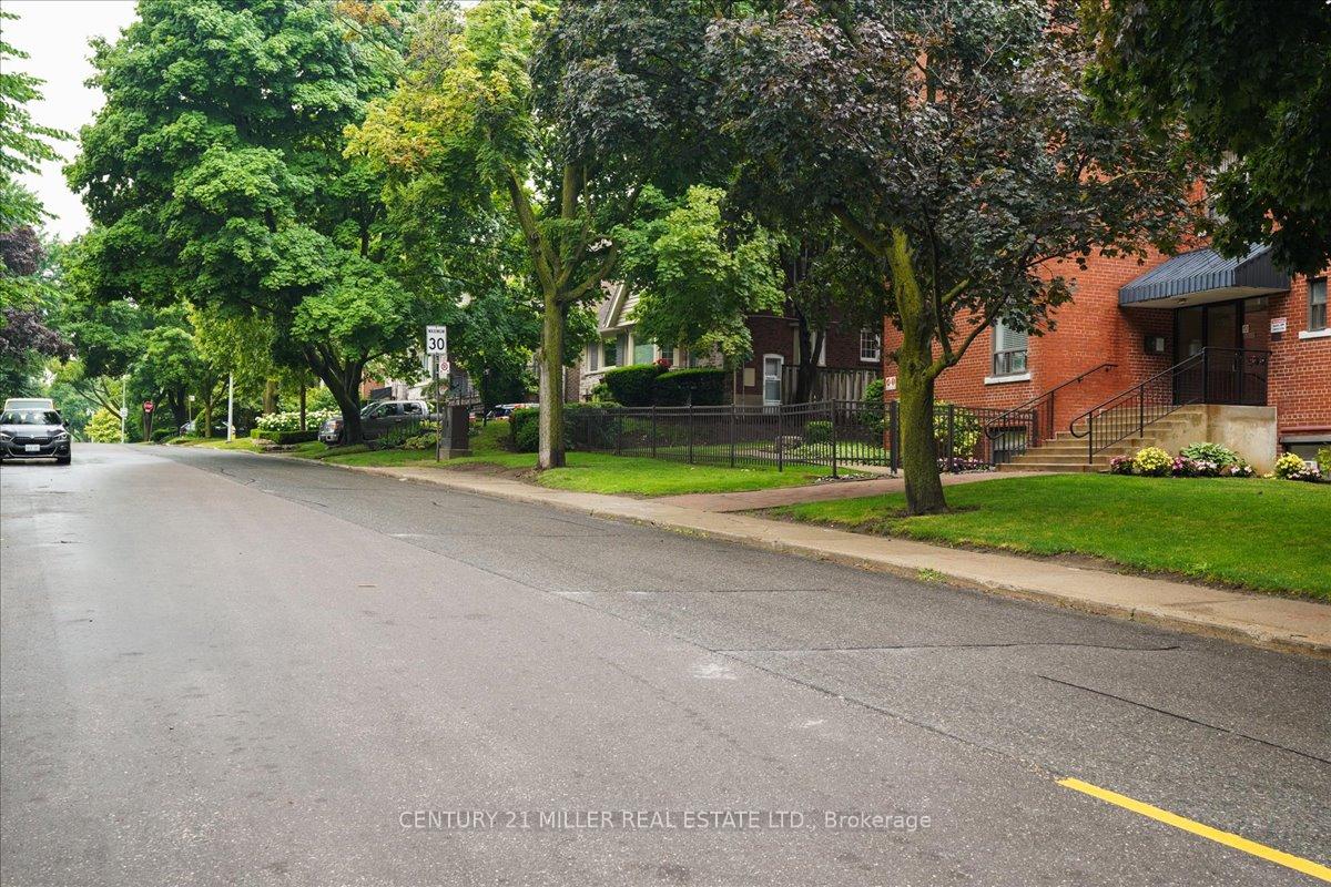 Photo 27 of Unit 103, 2550 Bathurst Street, Toronto, Forest Hill North — HOMEH