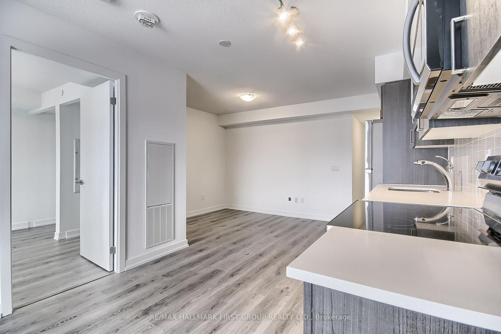 Photo 11 of Unit 908, 1480 Bayly Street, Pickering, Bay Ridges — HOMEH