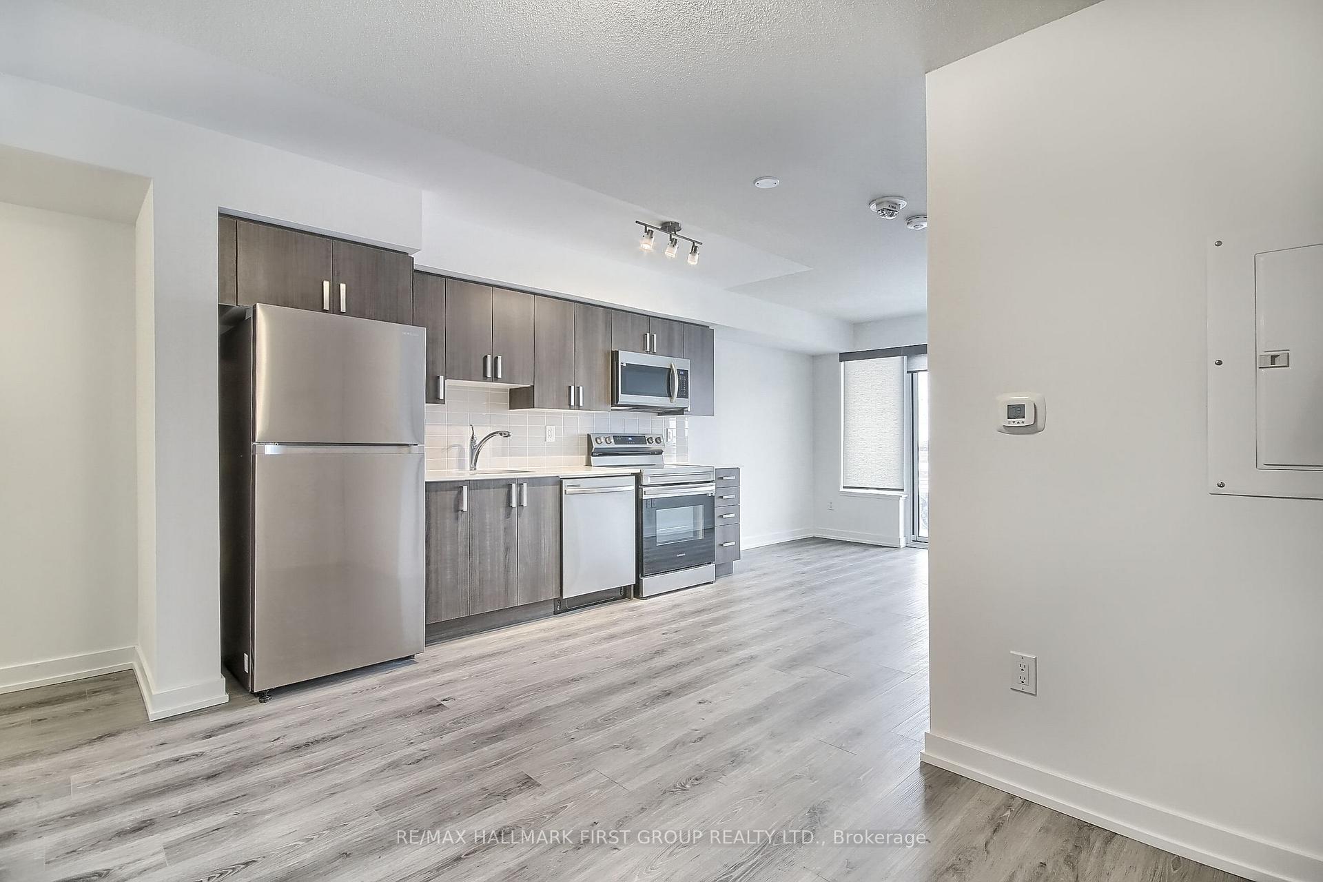 Photo 14 of Unit 908, 1480 Bayly Street, Pickering, Bay Ridges — HOMEH