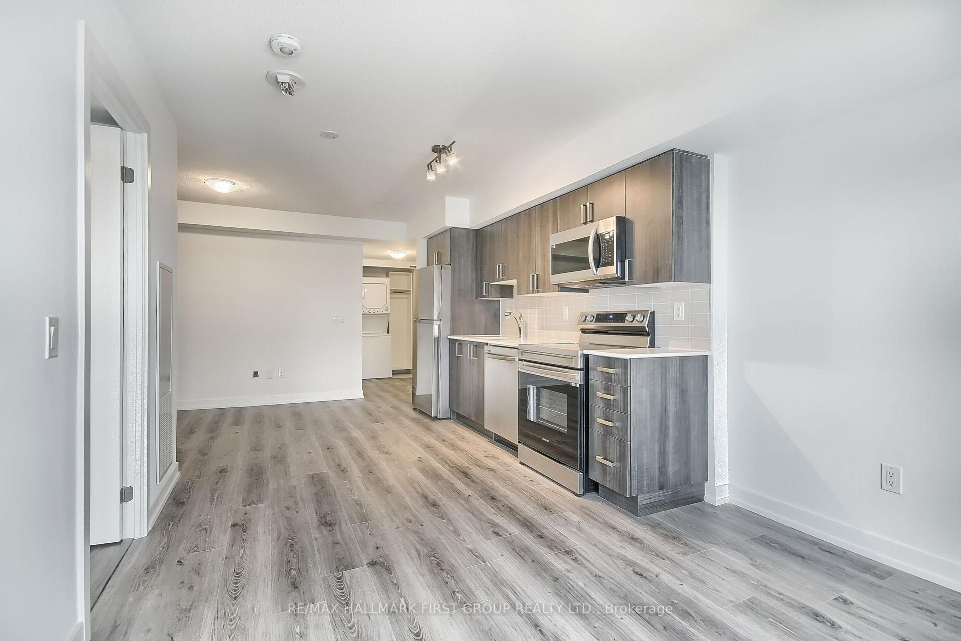 Photo 17 of Unit 908, 1480 Bayly Street, Pickering, Bay Ridges — HOMEH