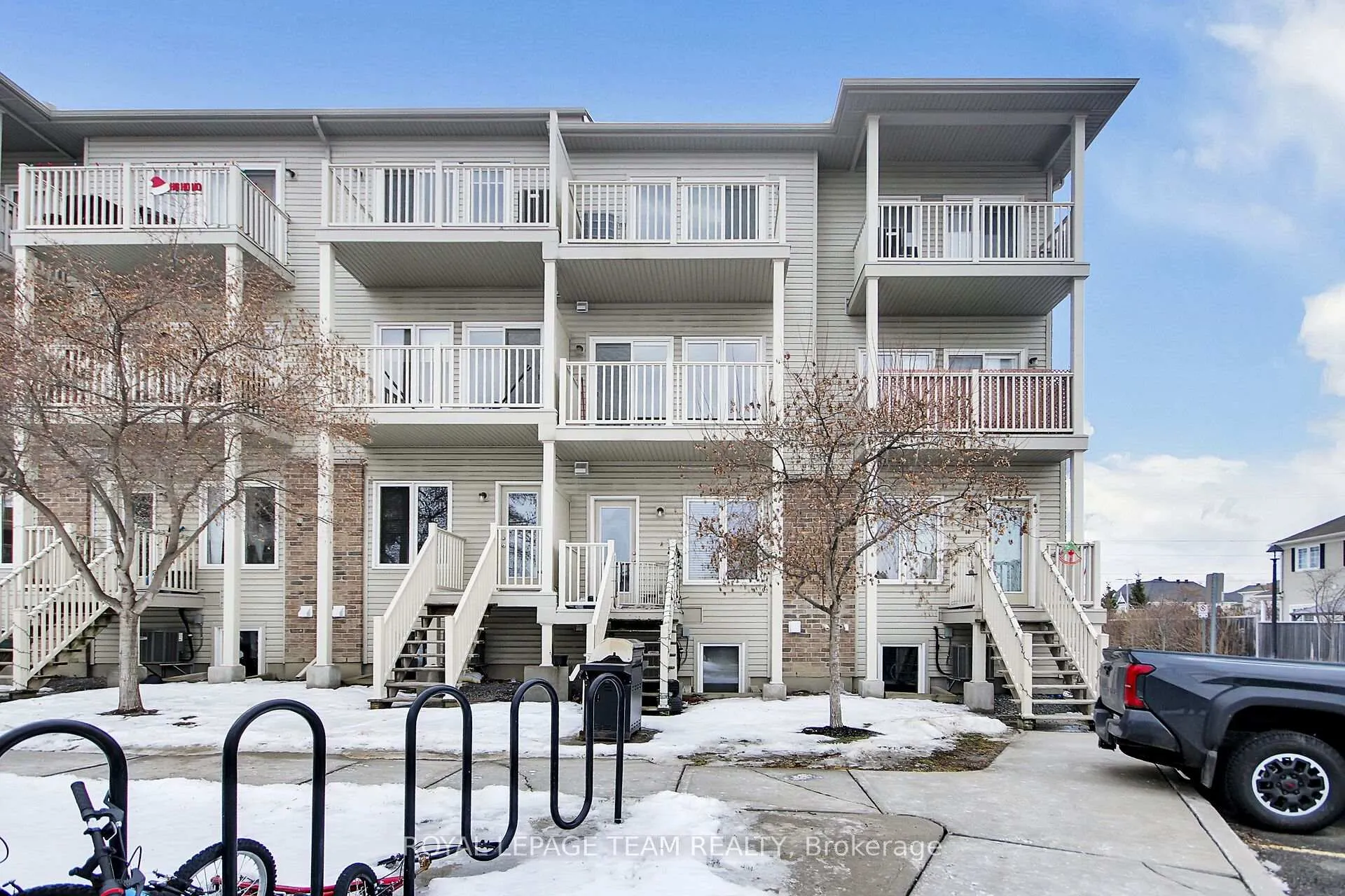 Photo 3 of Unit 41, 204 Shanly Private, Ottawa, Barrhaven - Stonebridge — HOMEH