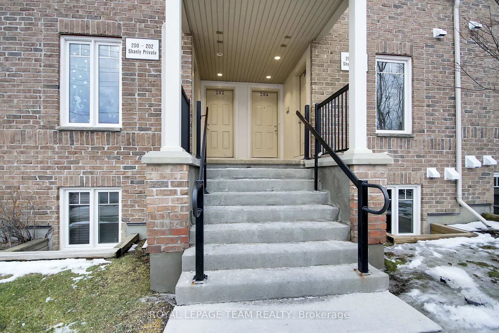Photo 4 of Unit 41, 204 Shanly Private, Ottawa, Barrhaven - Stonebridge — HOMEH