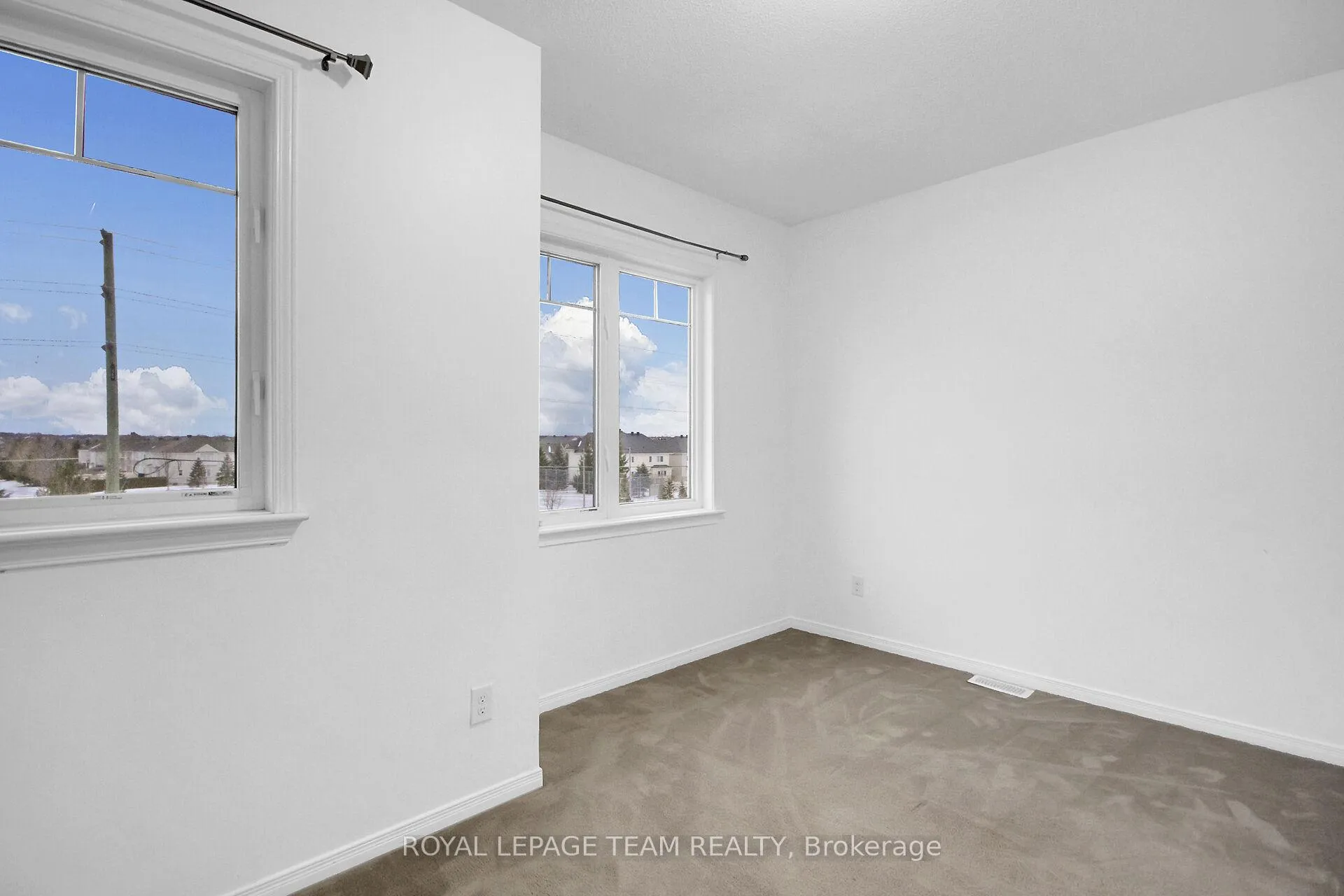 Photo 37 of Unit 41, 204 Shanly Private, Ottawa, Barrhaven - Stonebridge — HOMEH
