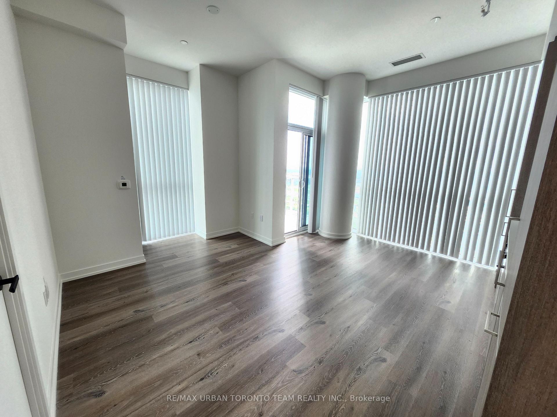 Photo 2 of Unit 3705, 225 Commerce Street, Vaughan, Vaughan Corporate Centre — HOMEH