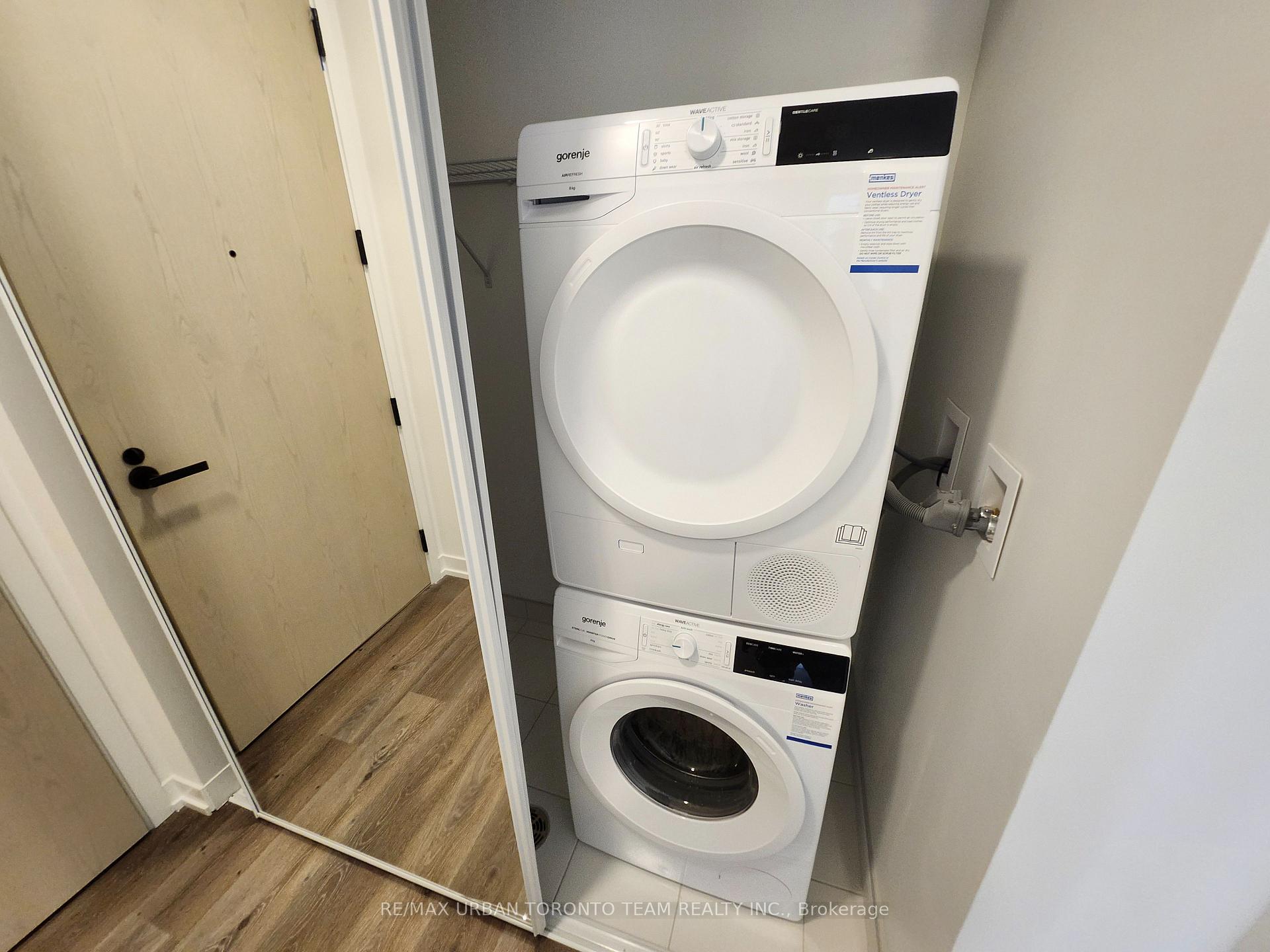 Photo 10 of Unit 3705, 225 Commerce Street, Vaughan, Vaughan Corporate Centre — HOMEH