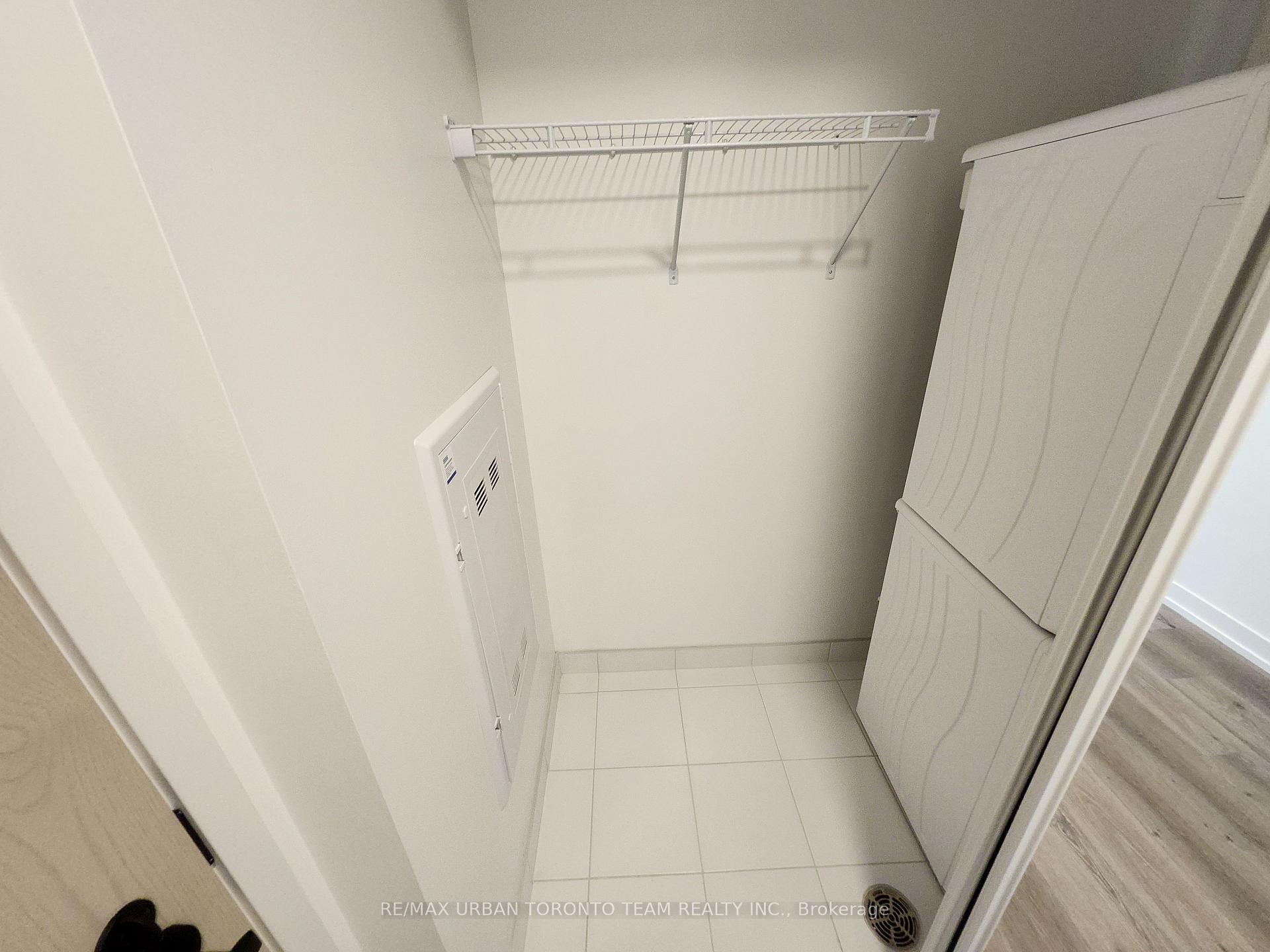 Photo 11 of Unit 3705, 225 Commerce Street, Vaughan, Vaughan Corporate Centre — HOMEH