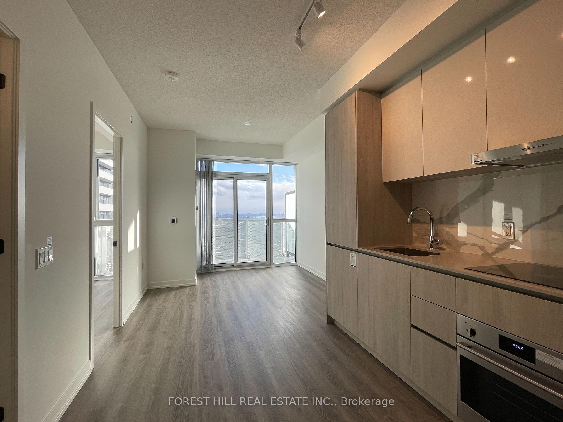 Photo 4 of Unit 2910, 8 Interchange Way, Vaughan, Vaughan Corporate Centre — HOMEH