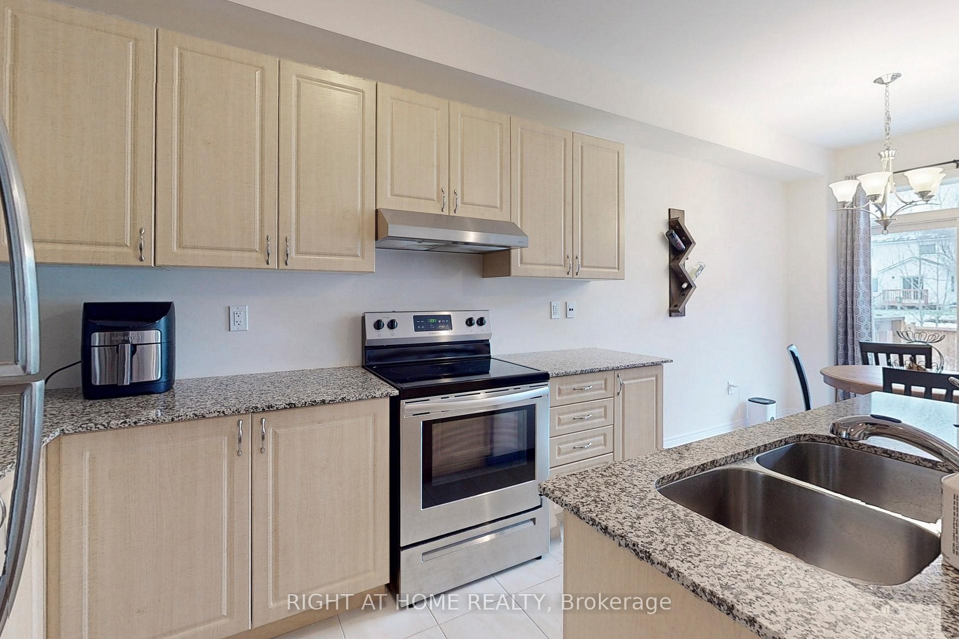 Photo 9 of 43 Greenwood Drive, Essa, Angus — HOMEH