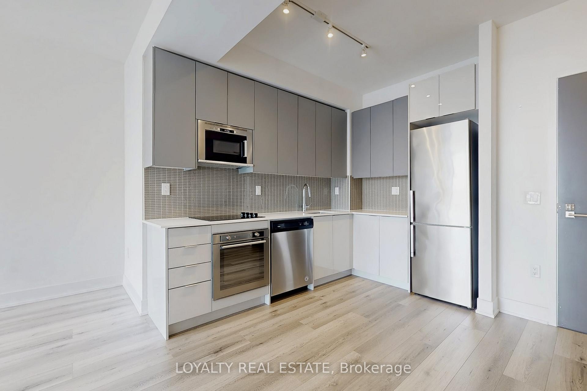 Photo 20 of Unit 901, 2916 Hwy7 Road, Vaughan, Concord — HOMEH