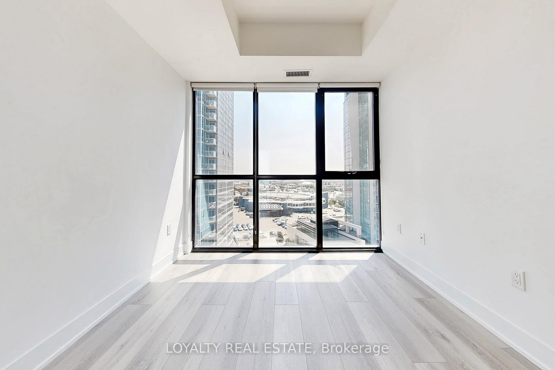 Photo 23 of Unit 901, 2916 Hwy7 Road, Vaughan, Concord — HOMEH