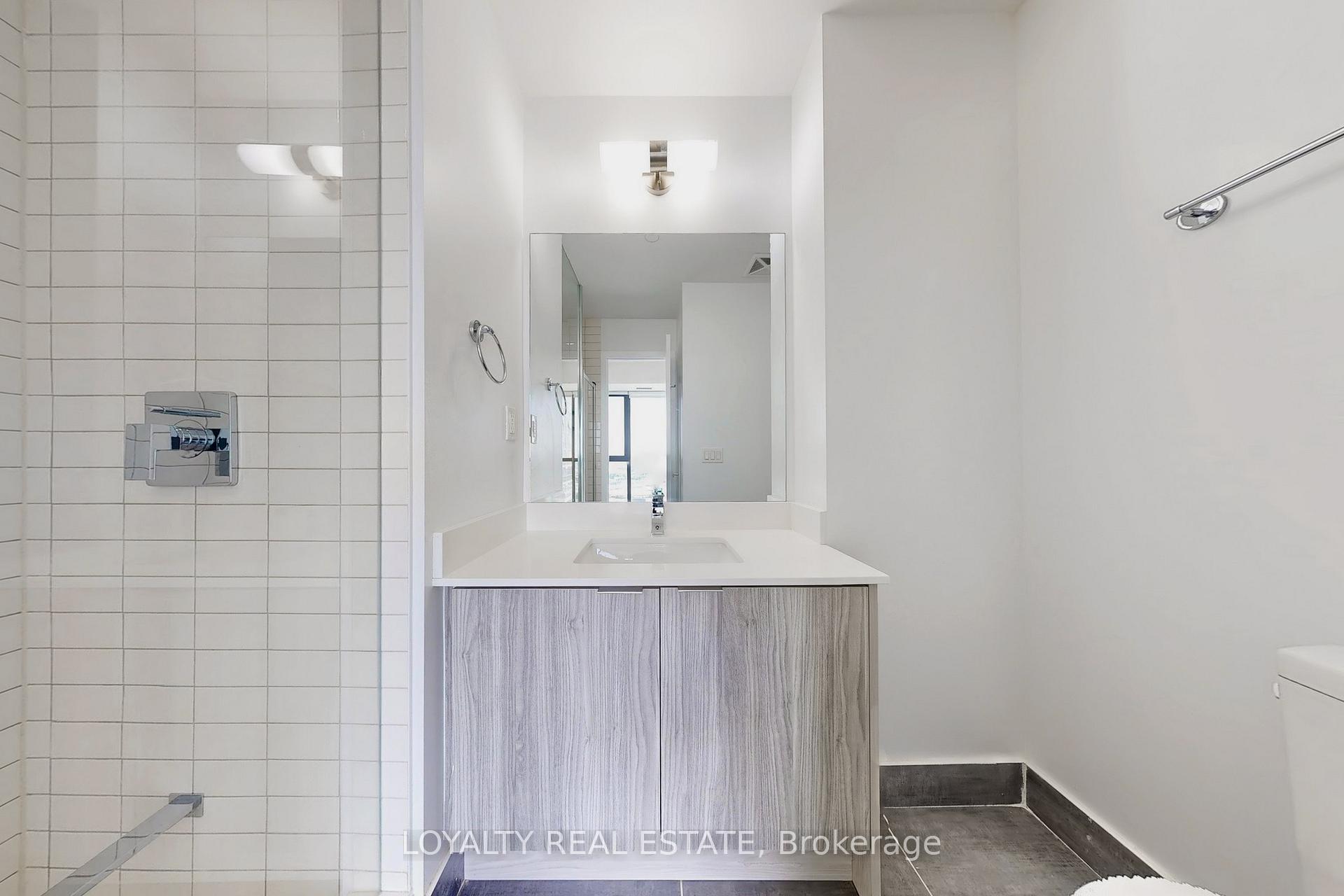 Photo 25 of Unit 901, 2916 Hwy7 Road, Vaughan, Concord — HOMEH