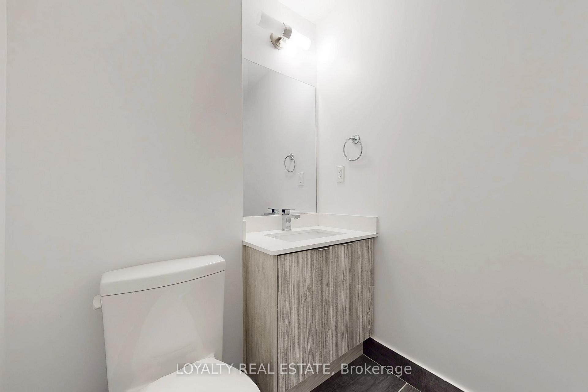 Photo 28 of Unit 901, 2916 Hwy7 Road, Vaughan, Concord — HOMEH