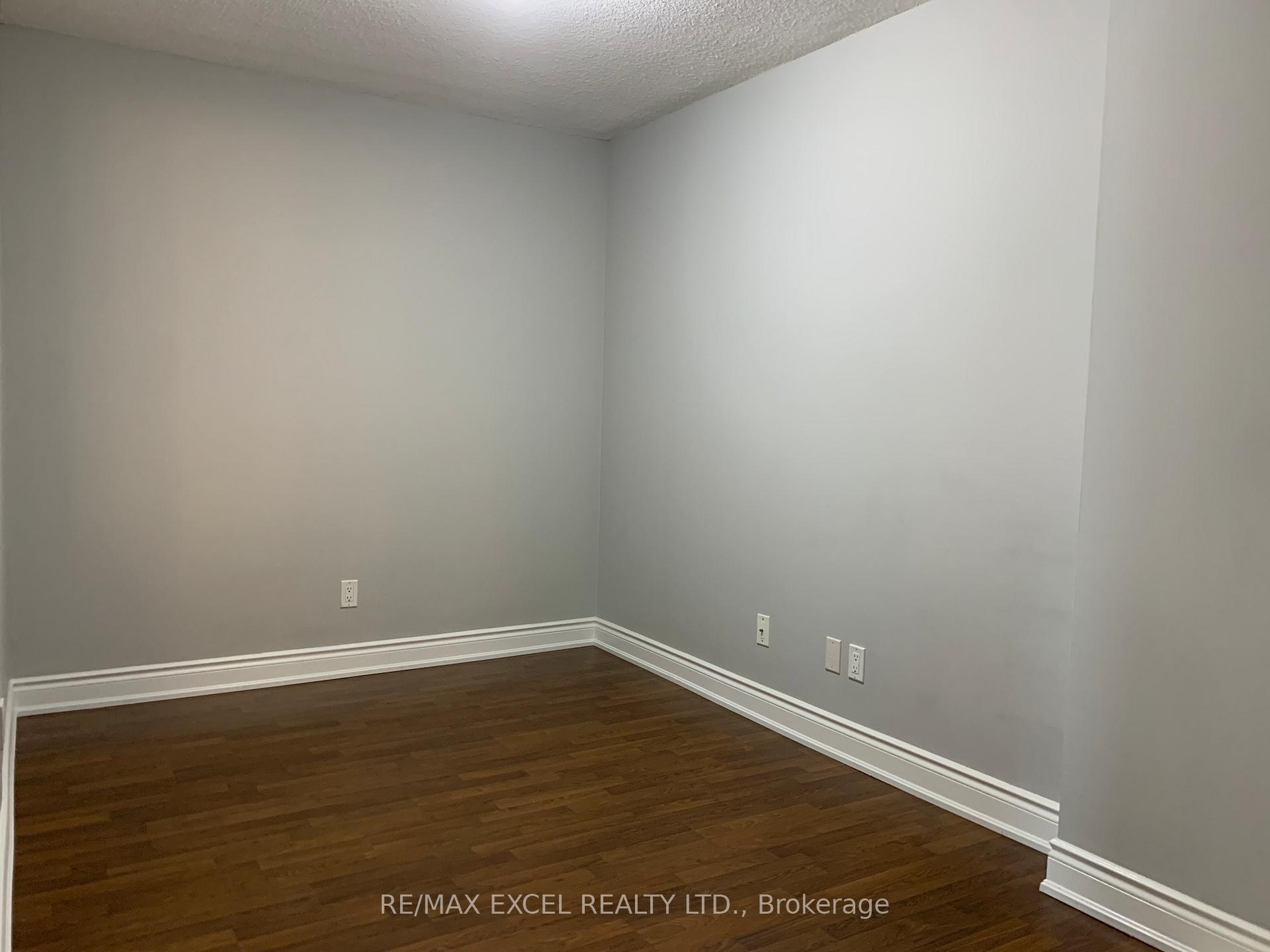 Photo 8 of Unit 902, 60 South Town Centre Boulevard, Markham, Unionville — HOMEH