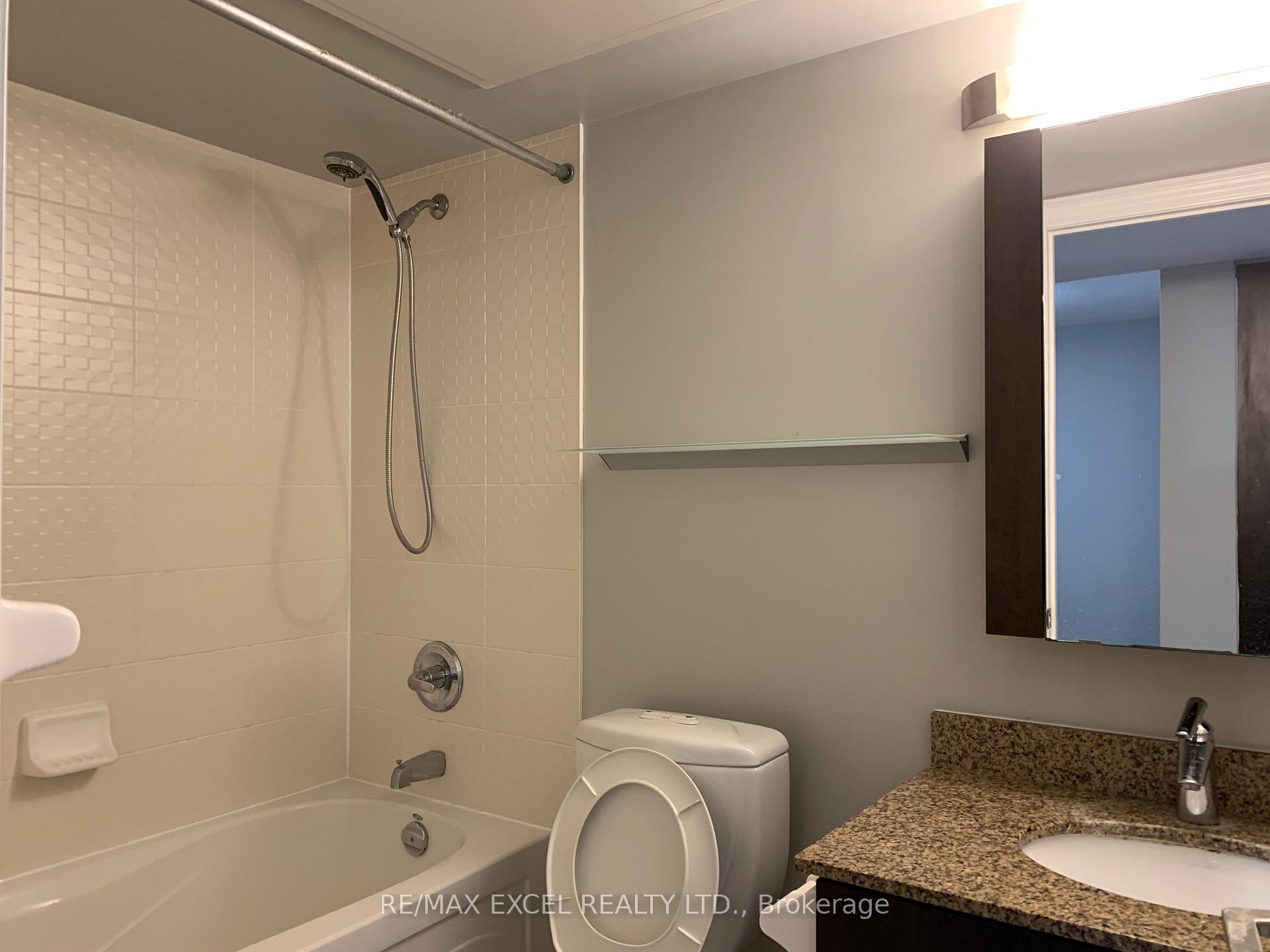 Photo 9 of Unit 902, 60 South Town Centre Boulevard, Markham, Unionville — HOMEH