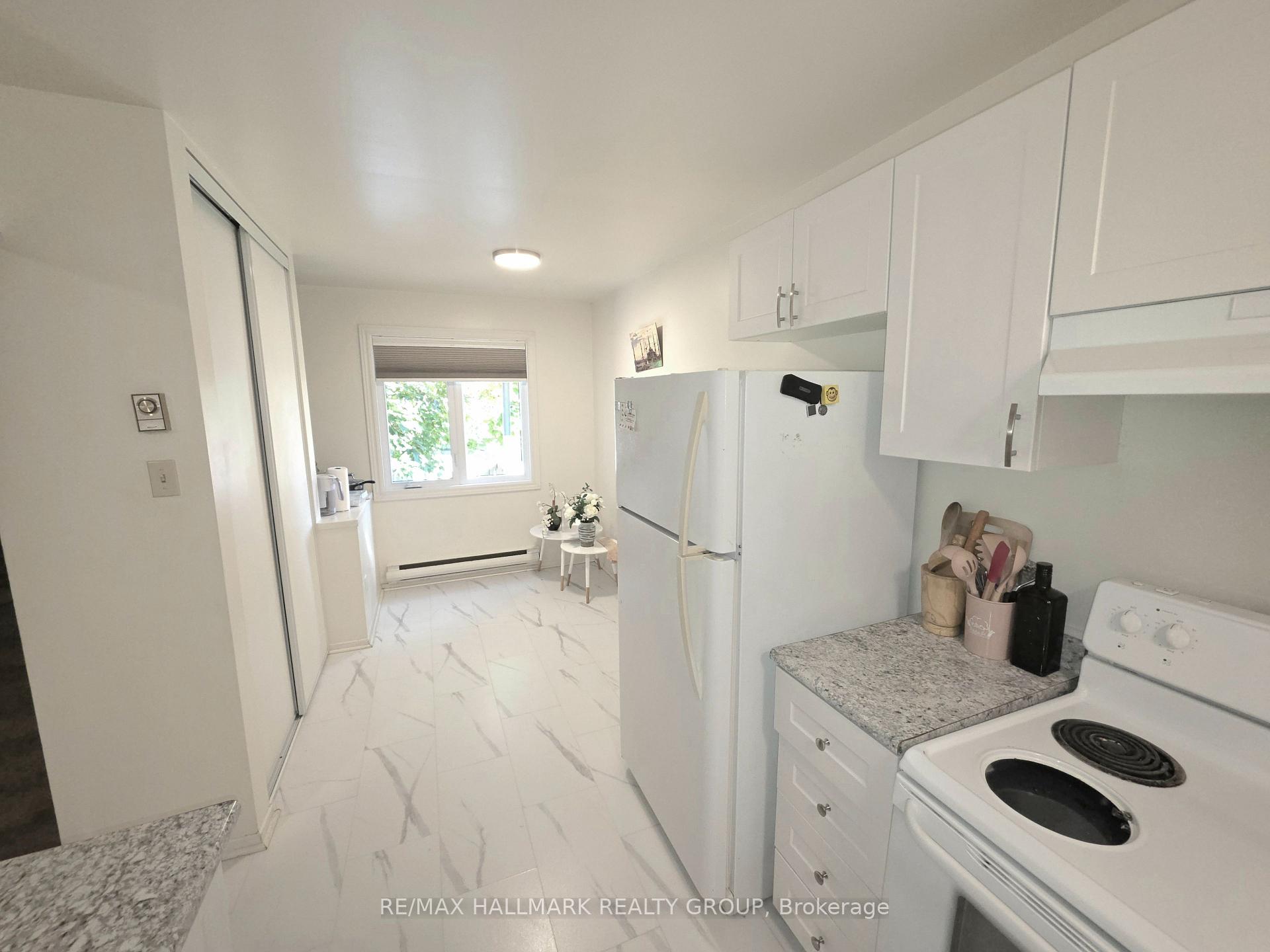 Photo 5 of 104 Salter Crescent, Ottawa, Kanata - Beaverbrook — HOMEH