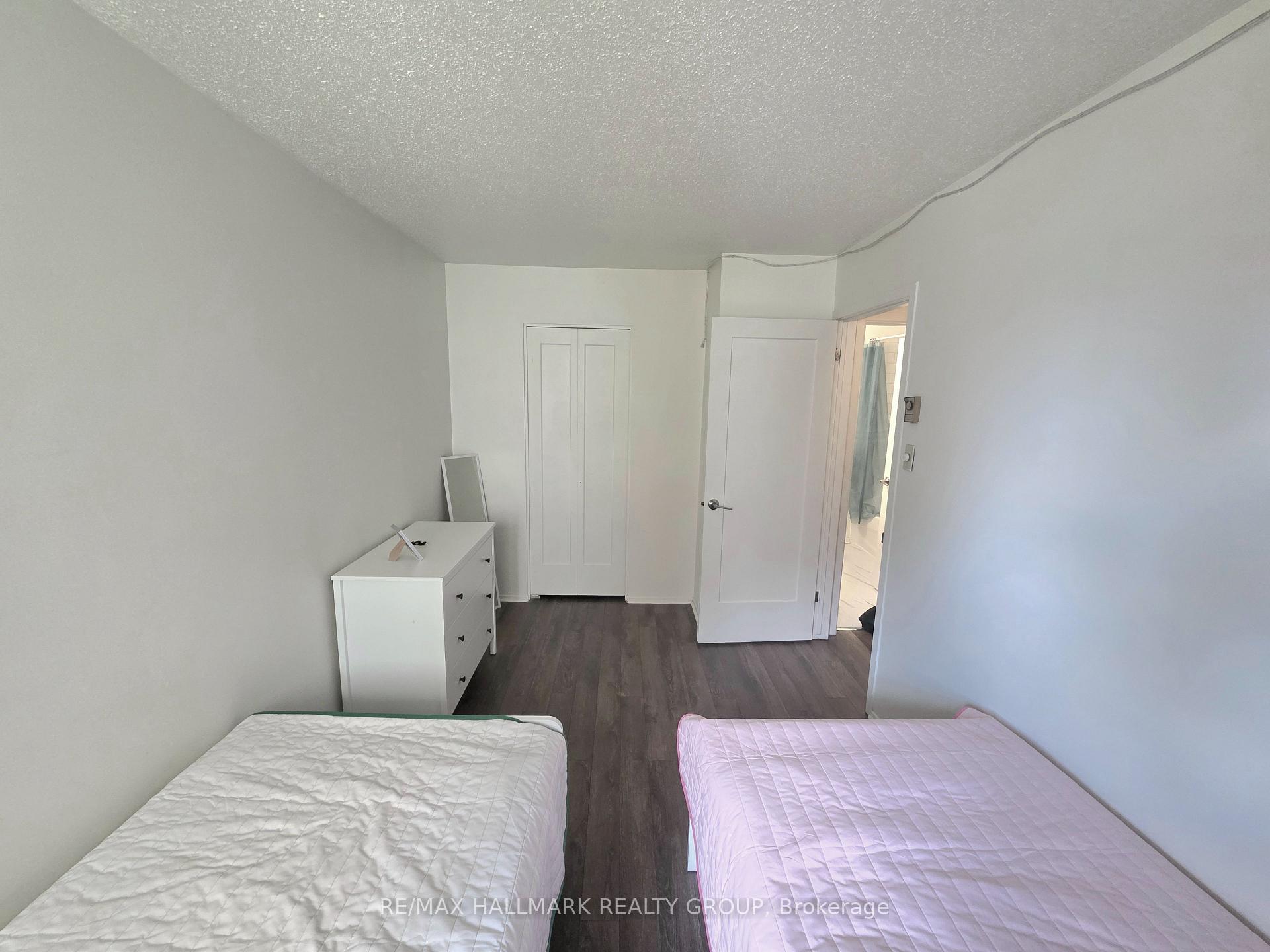 Photo 14 of 104 Salter Crescent, Ottawa, Kanata - Beaverbrook — HOMEH