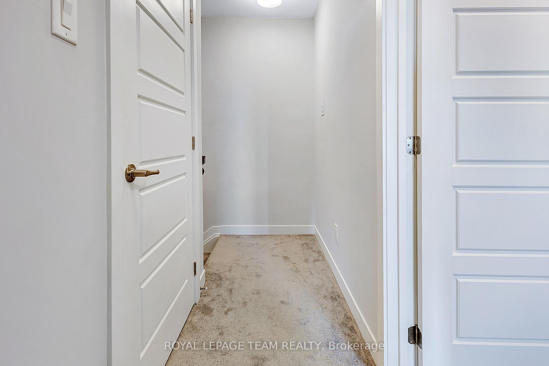 Photo 9 of 518 Parnian Private, Ottawa, Barrhaven - Half Moon Bay — HOMEH