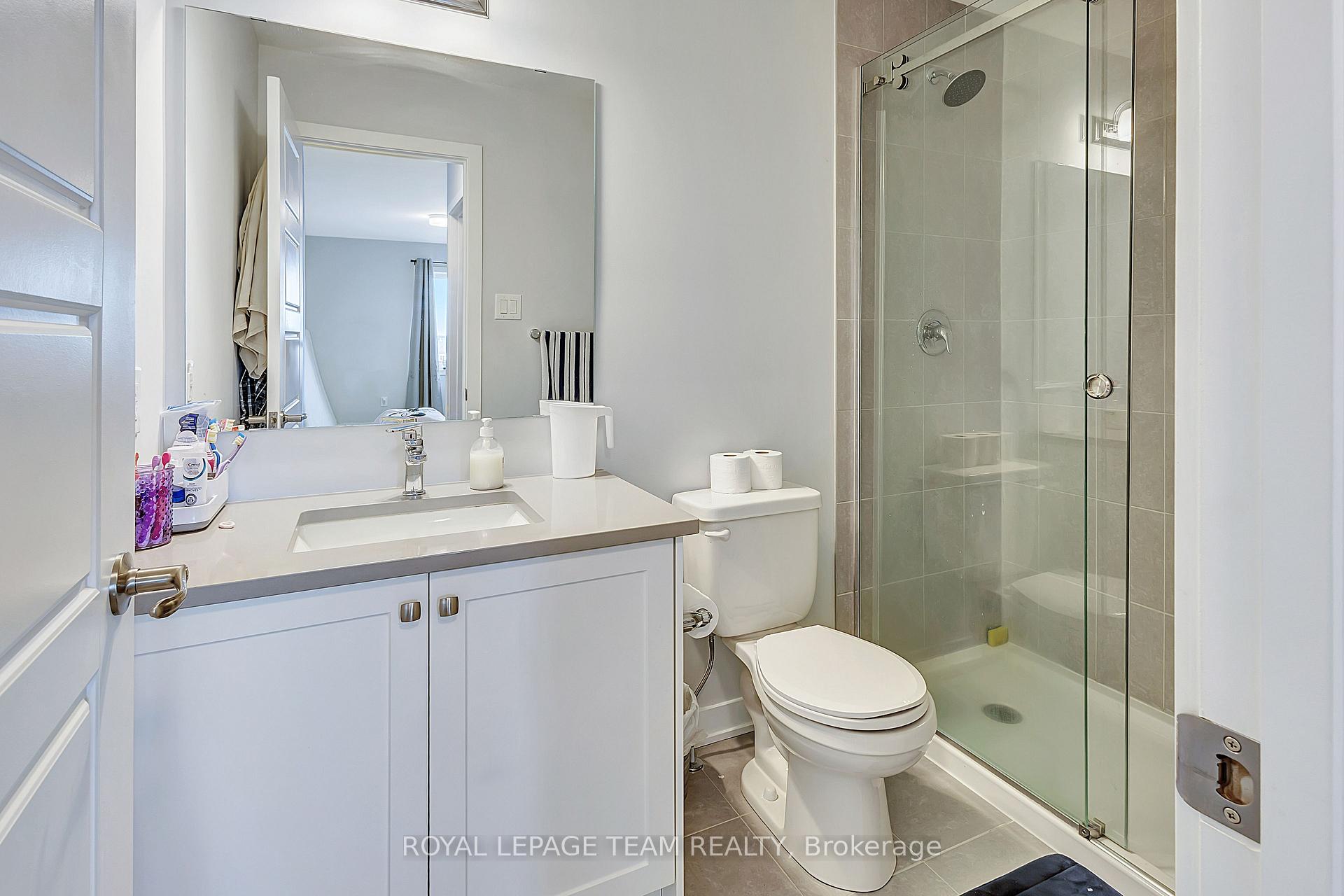 Photo 17 of 518 Parnian Private, Ottawa, Barrhaven - Half Moon Bay — HOMEH