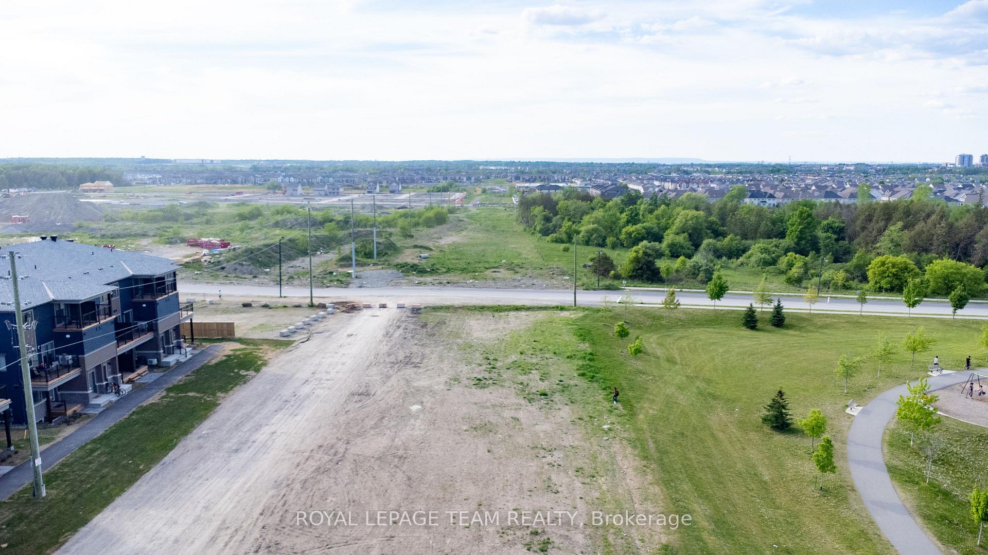 Photo 20 of 518 Parnian Private, Ottawa, Barrhaven - Half Moon Bay — HOMEH