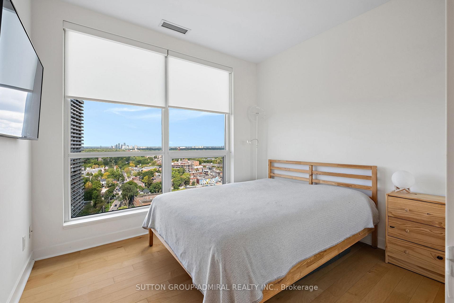 Photo 11 of Unit ph02, 58 Orchard View Boulevard, Toronto, Yonge-Eglinton — HOMEH