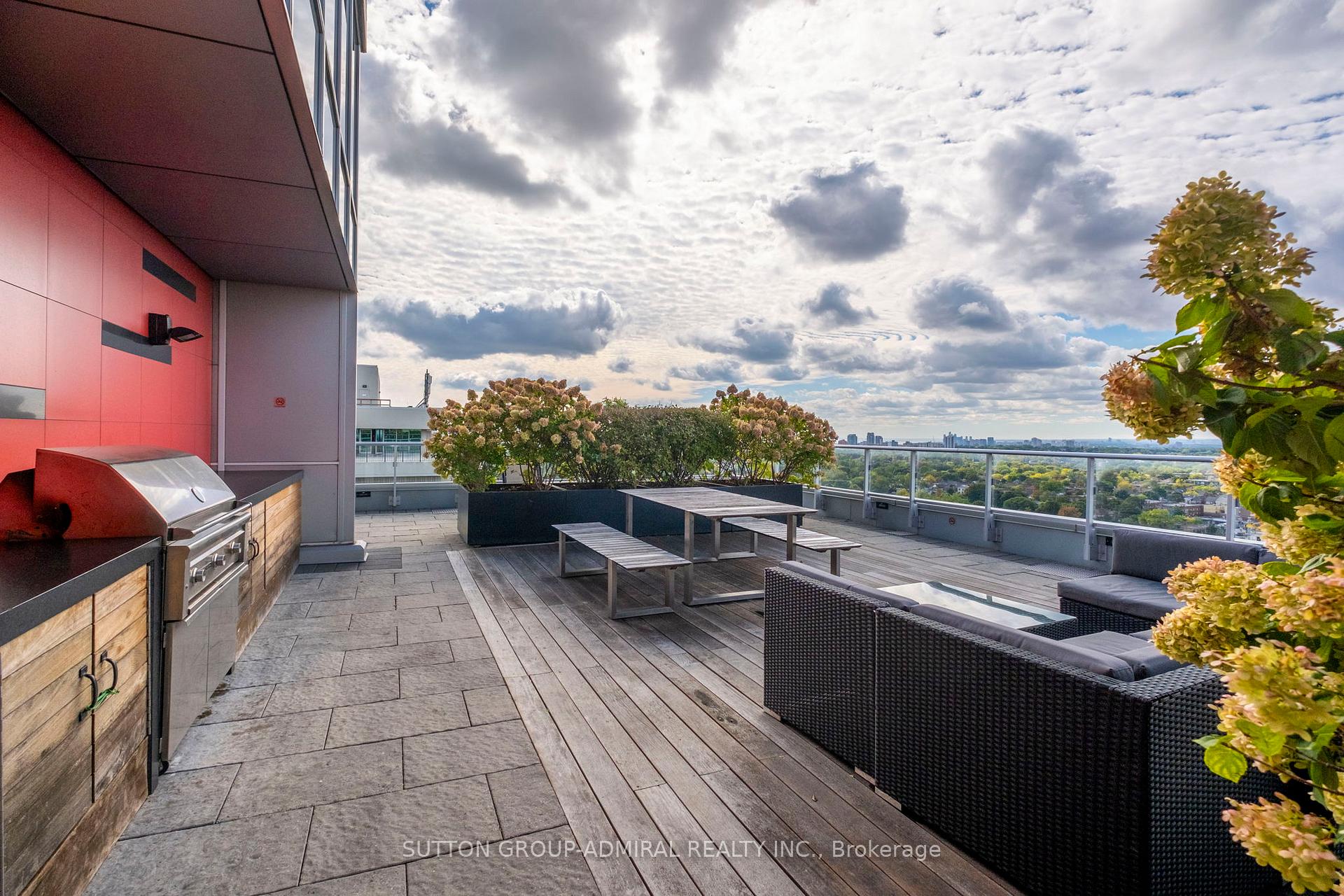 Photo 25 of Unit ph02, 58 Orchard View Boulevard, Toronto, Yonge-Eglinton — HOMEH