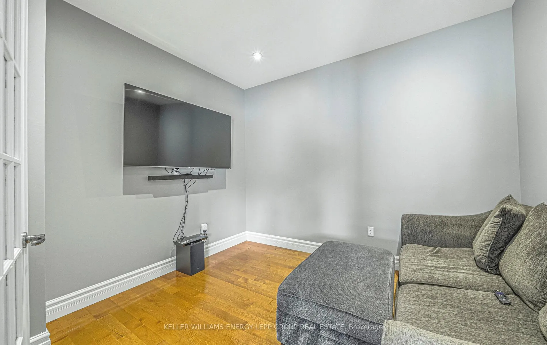 Photo 19 of 881 Carmel Crescent, Cavan Monaghan, Cavan Twp — HOMEH