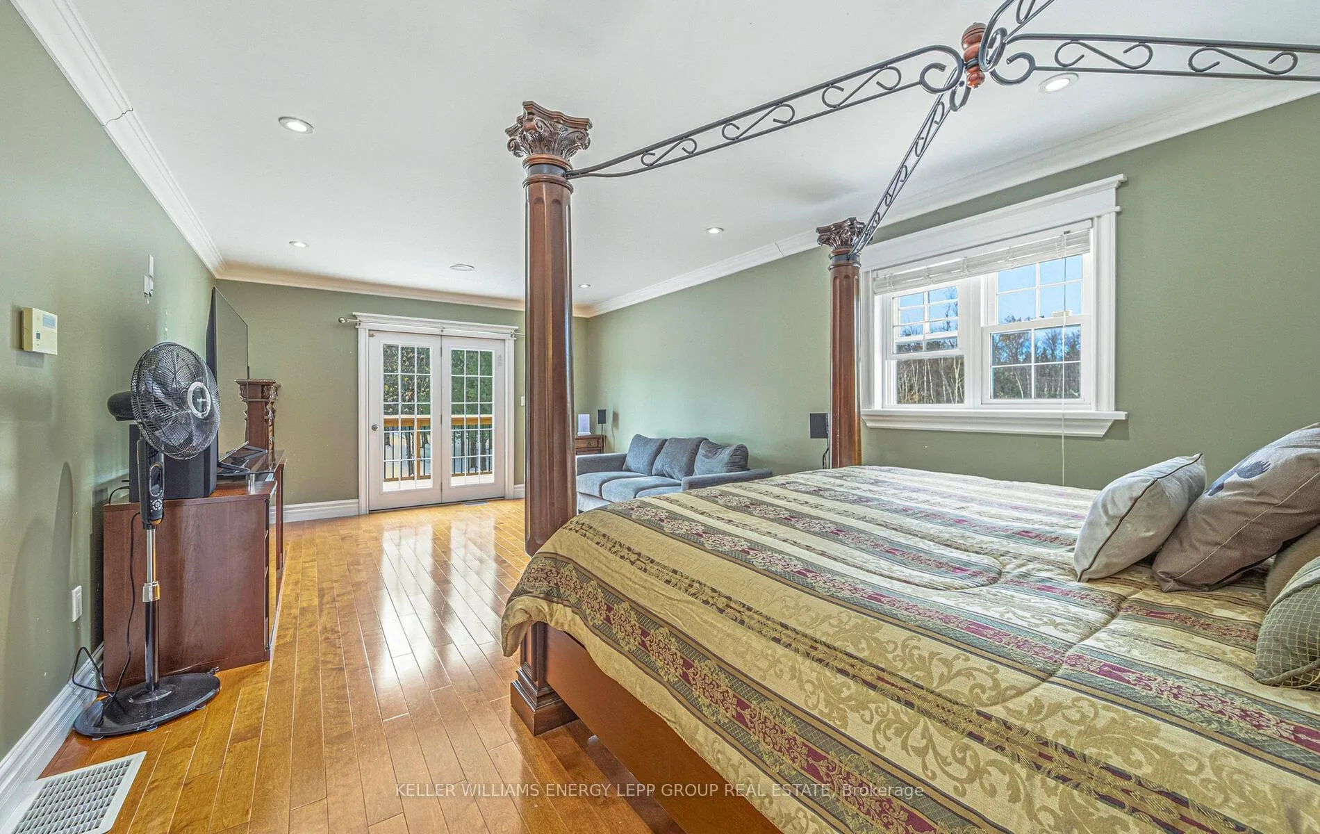 Photo 50 of 881 Carmel Crescent, Cavan Monaghan, Cavan Twp — HOMEH
