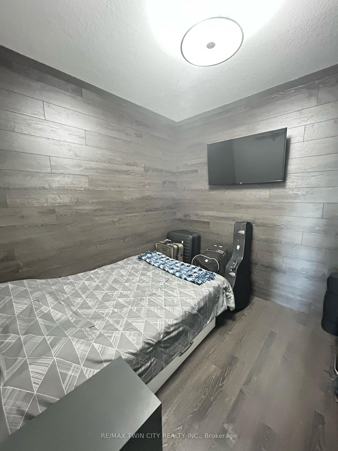 Photo 16 of Unit C- 330, 330 Philip Street, Waterloo, Downtown Waterloo — HOMEH