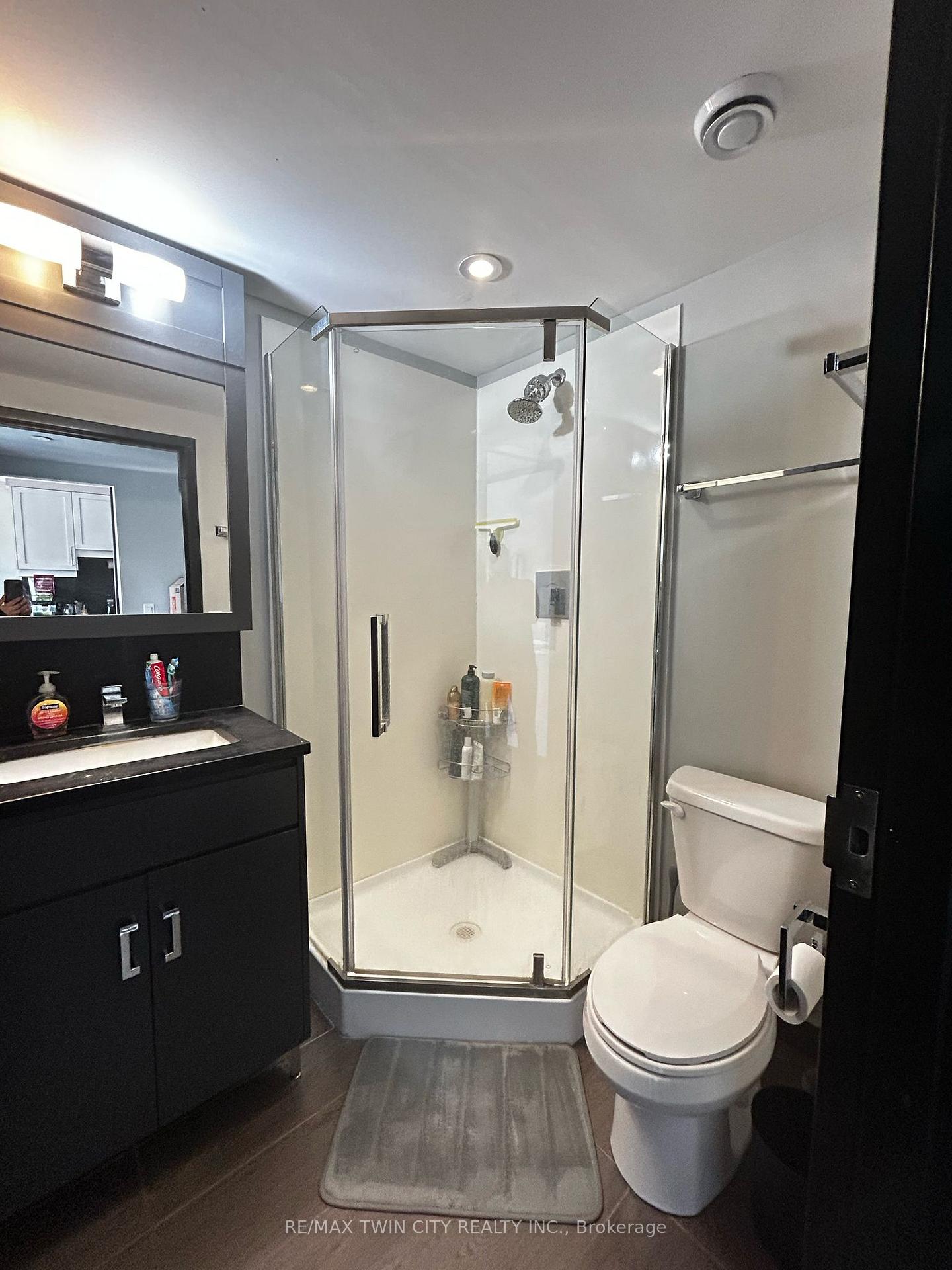 Photo 19 of Unit C- 330, 330 Philip Street, Waterloo, Downtown Waterloo — HOMEH