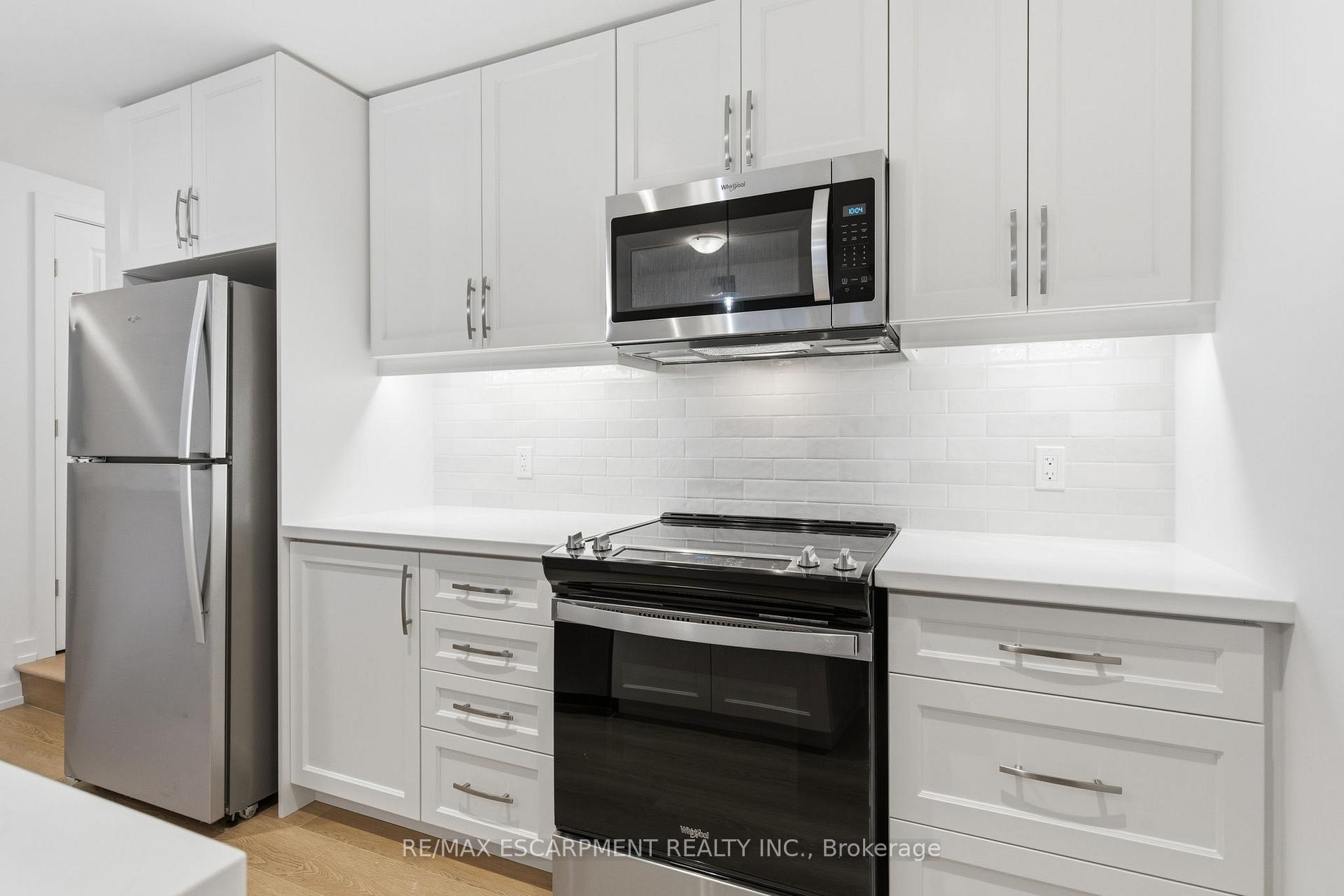 Photo 12 of Unit 29, 70 Kenesky Drive, Hamilton, Waterdown — HOMEH