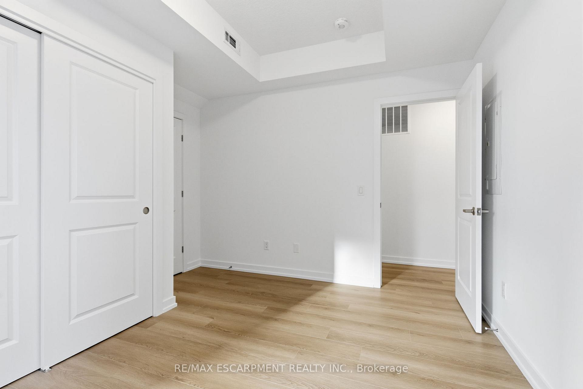 Photo 37 of Unit 29, 70 Kenesky Drive, Hamilton, Waterdown — HOMEH