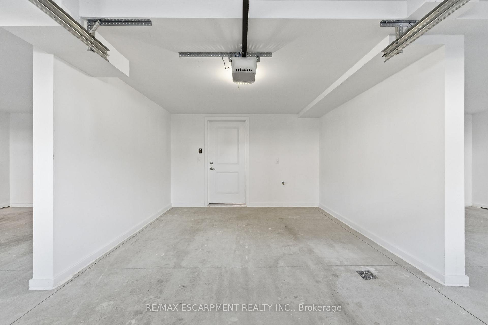 Photo 44 of Unit 29, 70 Kenesky Drive, Hamilton, Waterdown — HOMEH