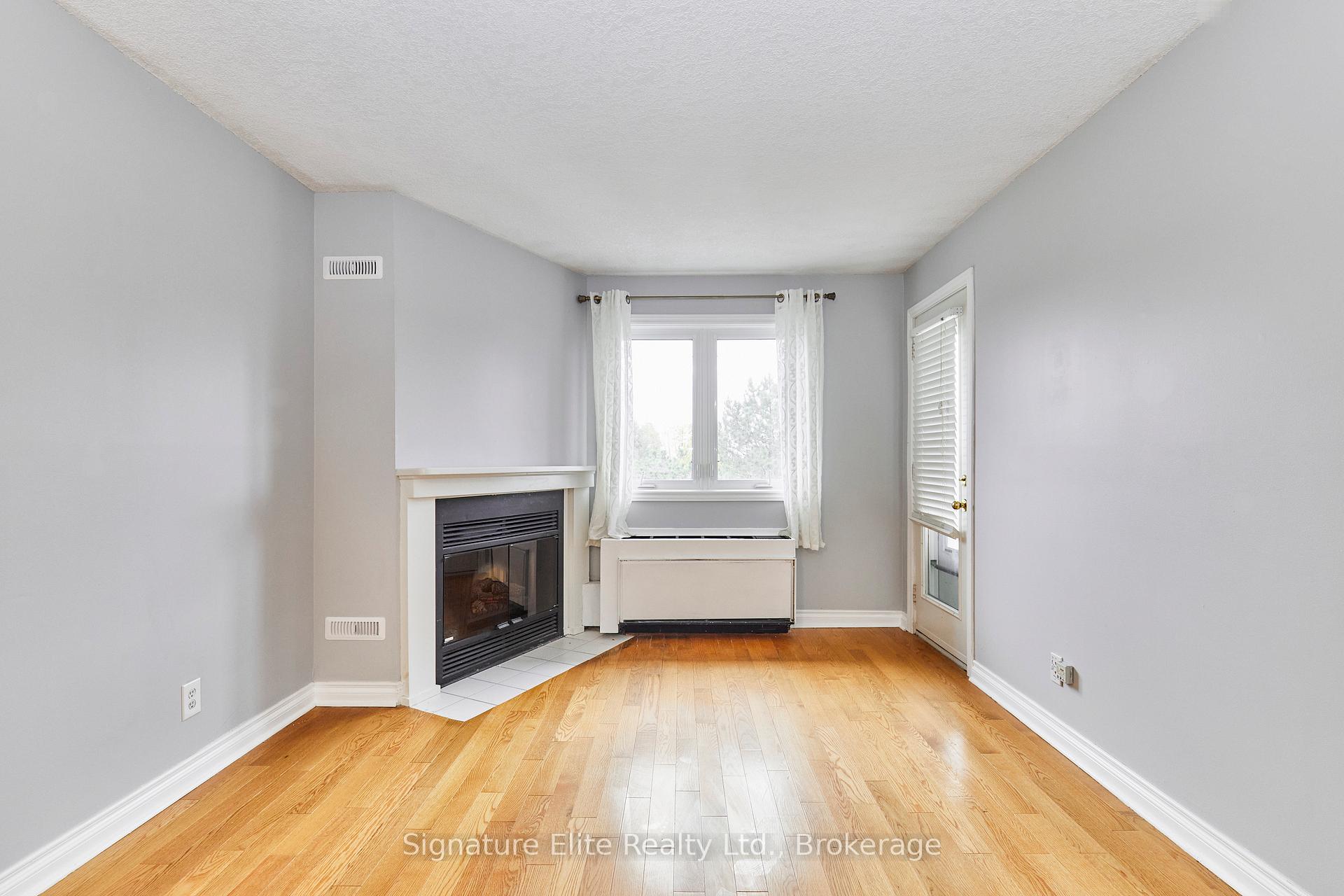 Photo 4 of Unit 404, 189 Lake Driveway W, Ajax, South West — HOMEH