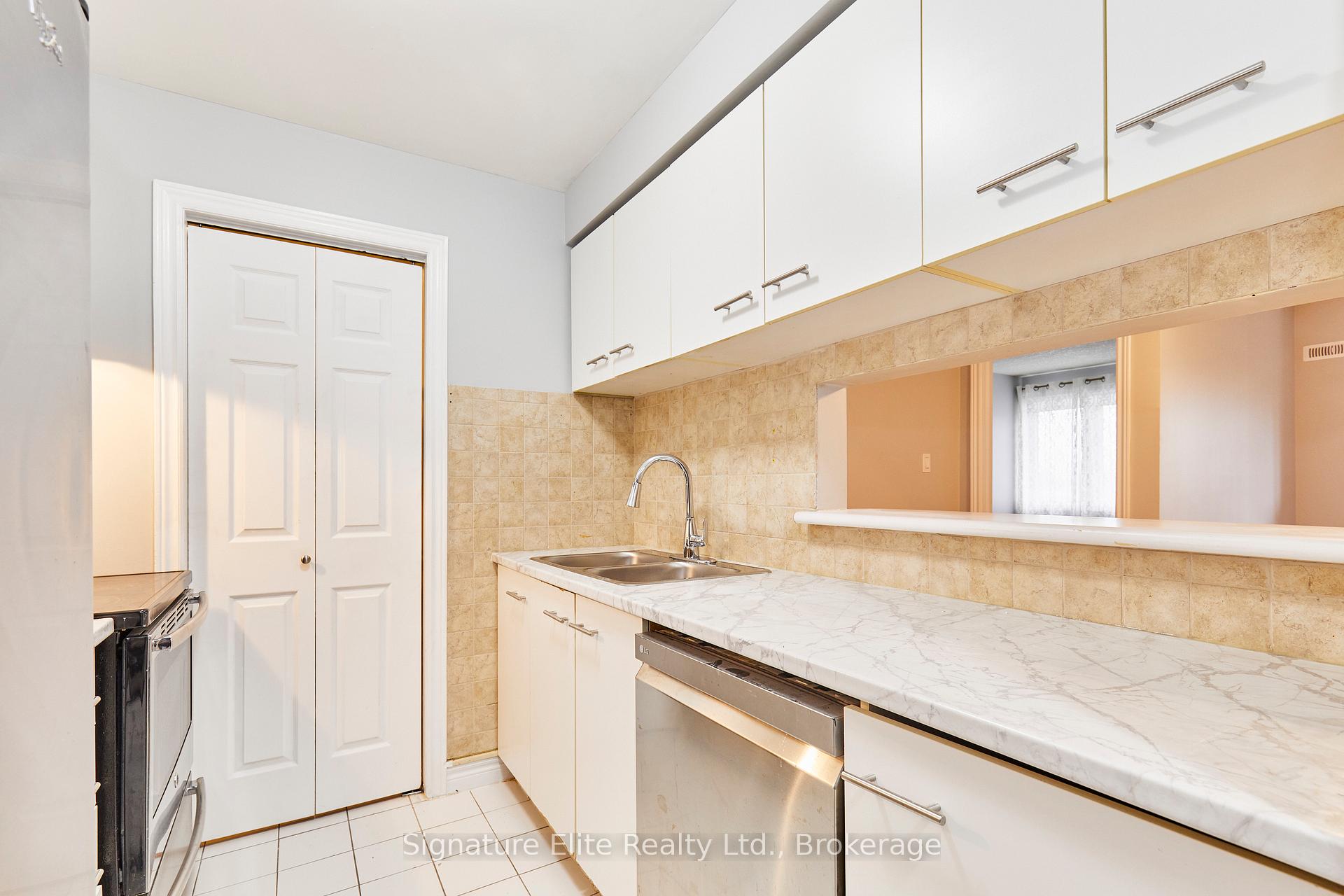 Photo 32 of Unit 404, 189 Lake Driveway W, Ajax, South West — HOMEH
